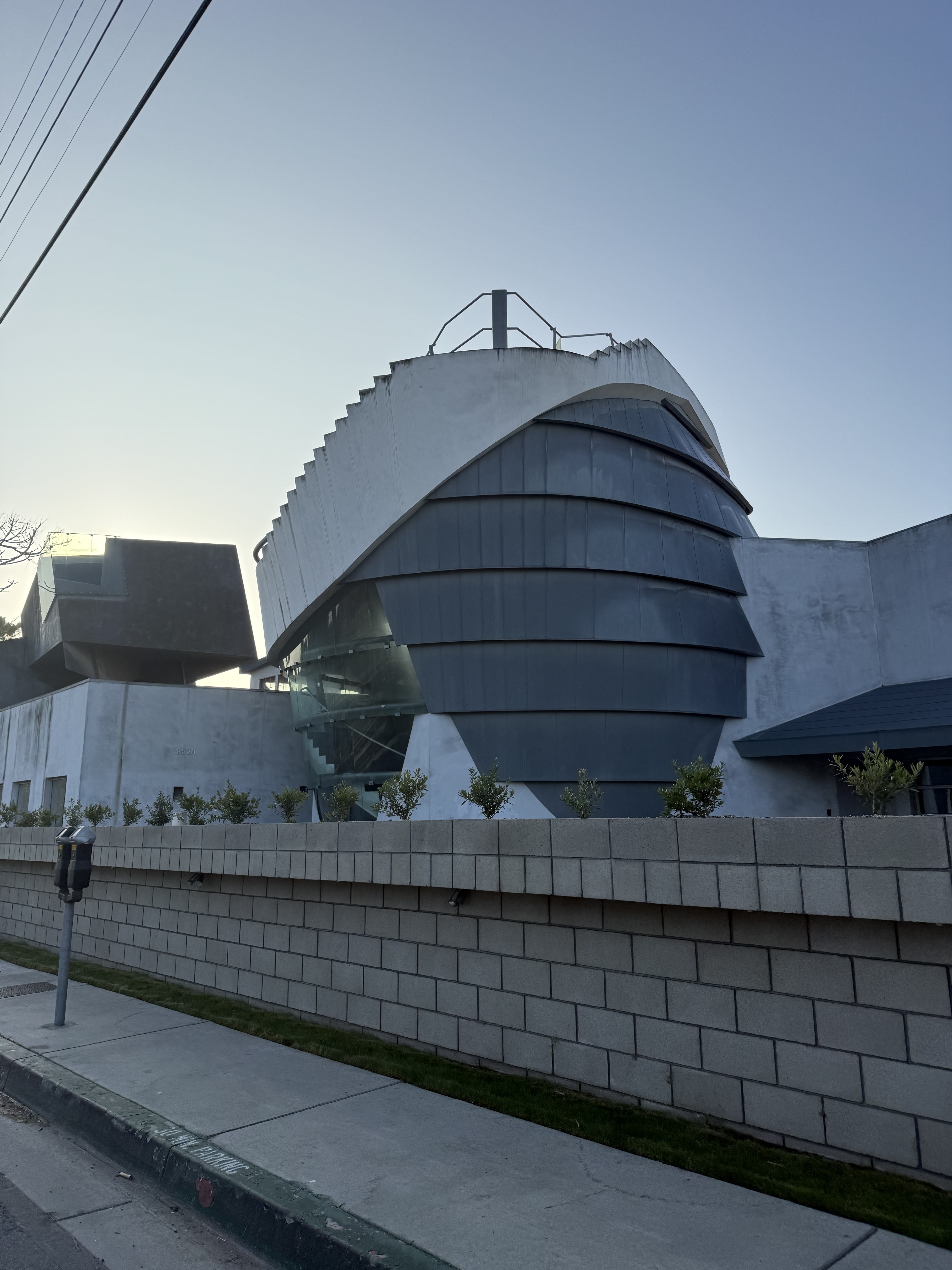 Beehive, Eric Owen Moss, 1994-2001, Culver City