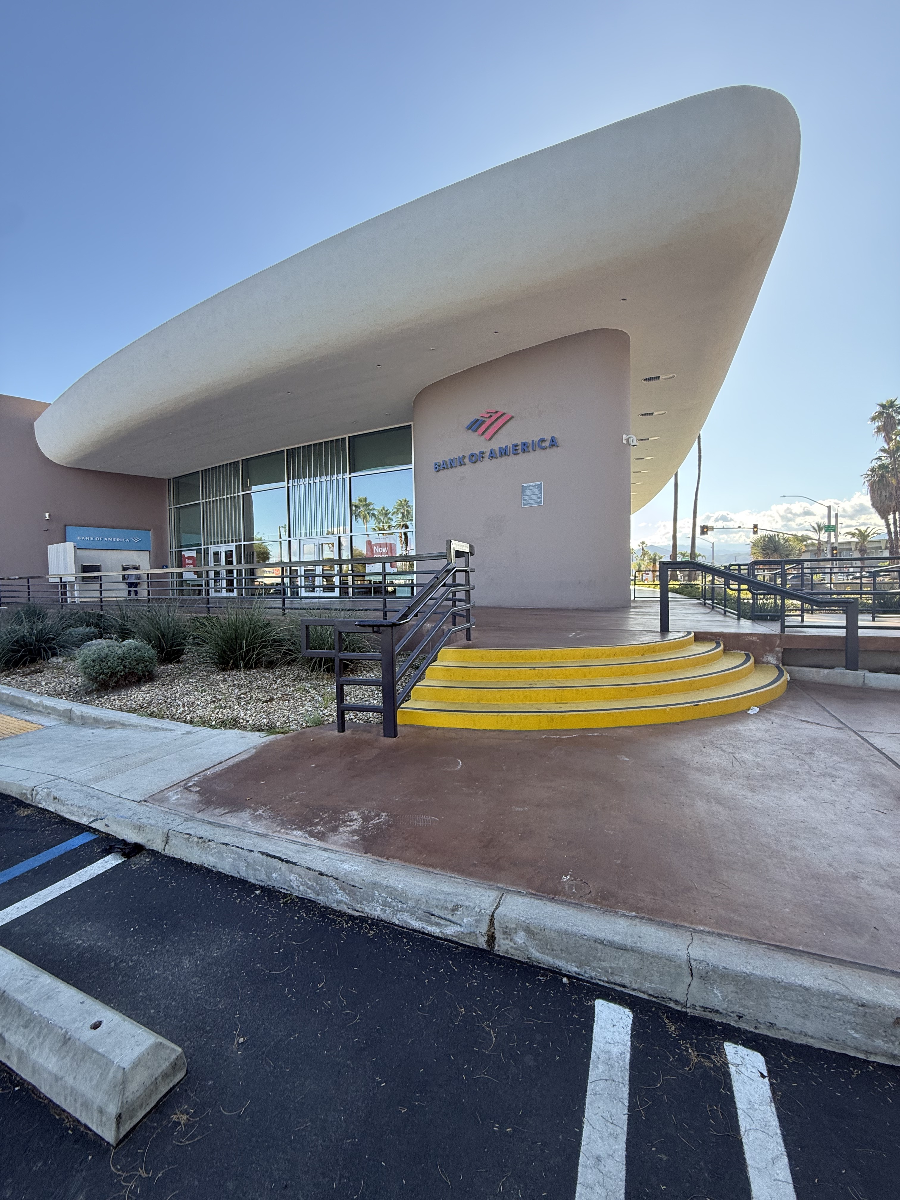 Baumfeld Building, Victor Gruen Associates, 1959, Palm Springs