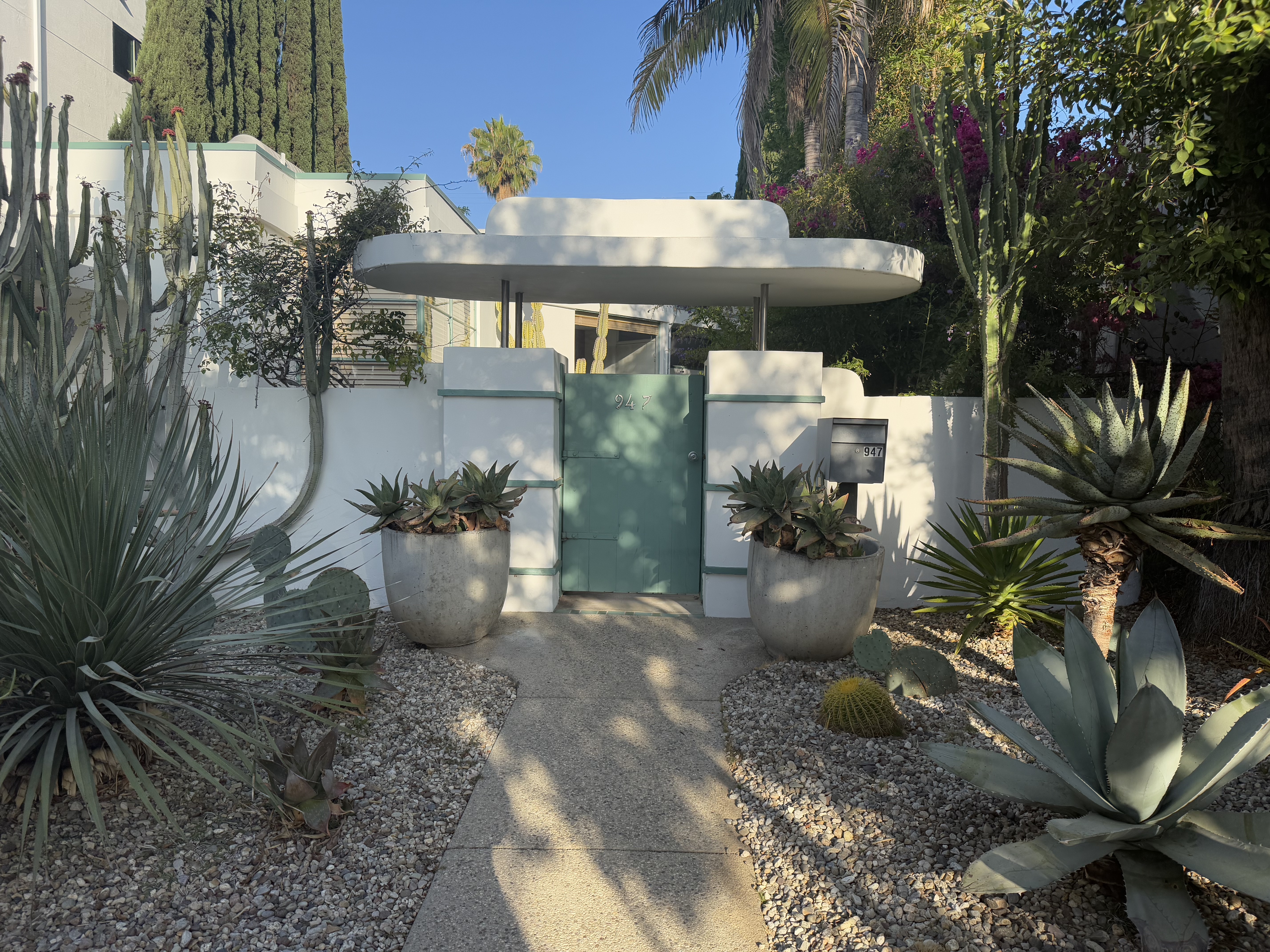 Beery House, William Kesling, 1936, West Hollywood (view 2 of 3)