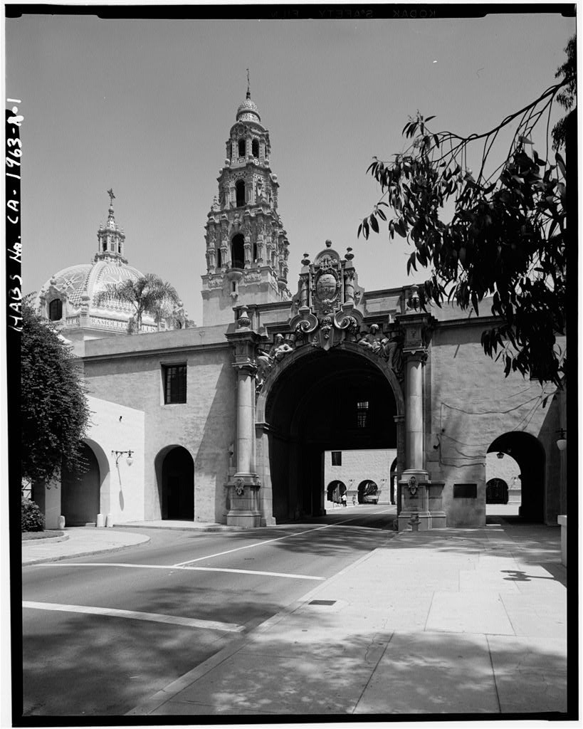 California Building and California Tower (Museum of Us)