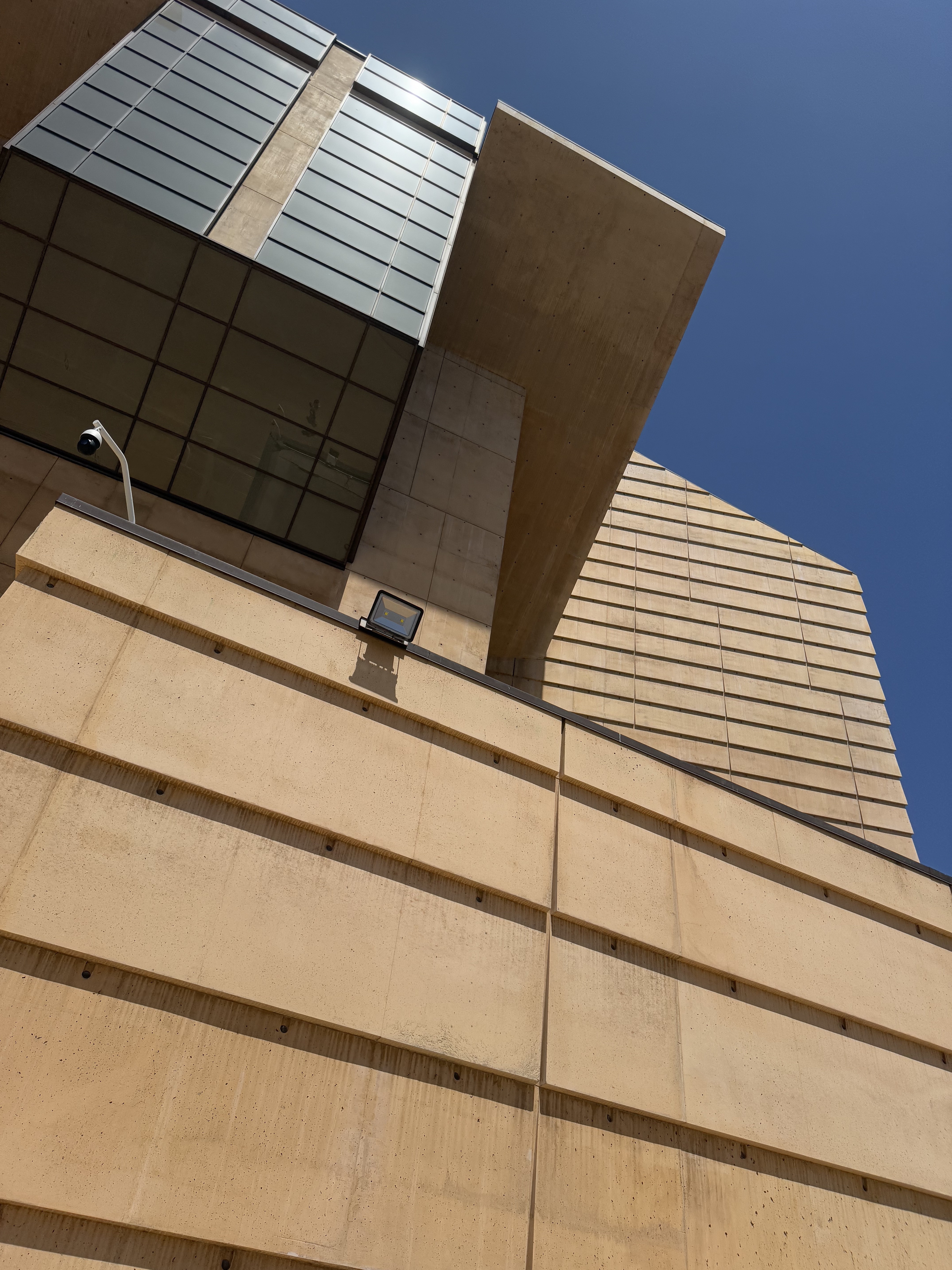 Cathedral Of Our Lady Of Angels, Rafael Moneo, 1998-2002, Downtown La (view 3 of 8)