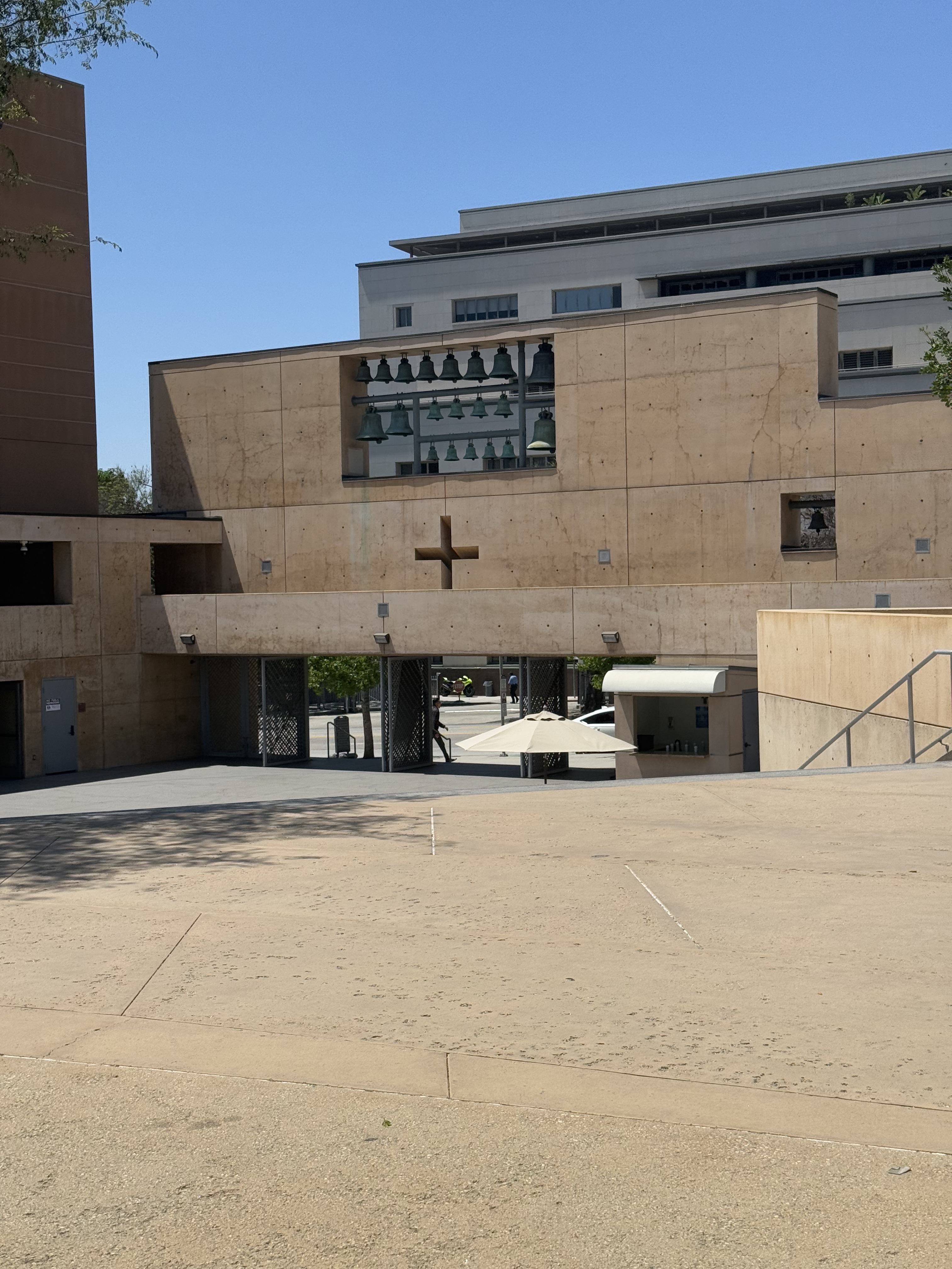 Cathedral Of Our Lady Of Angels, Rafael Moneo, 1998-2002, Downtown La (view 7 of 8)