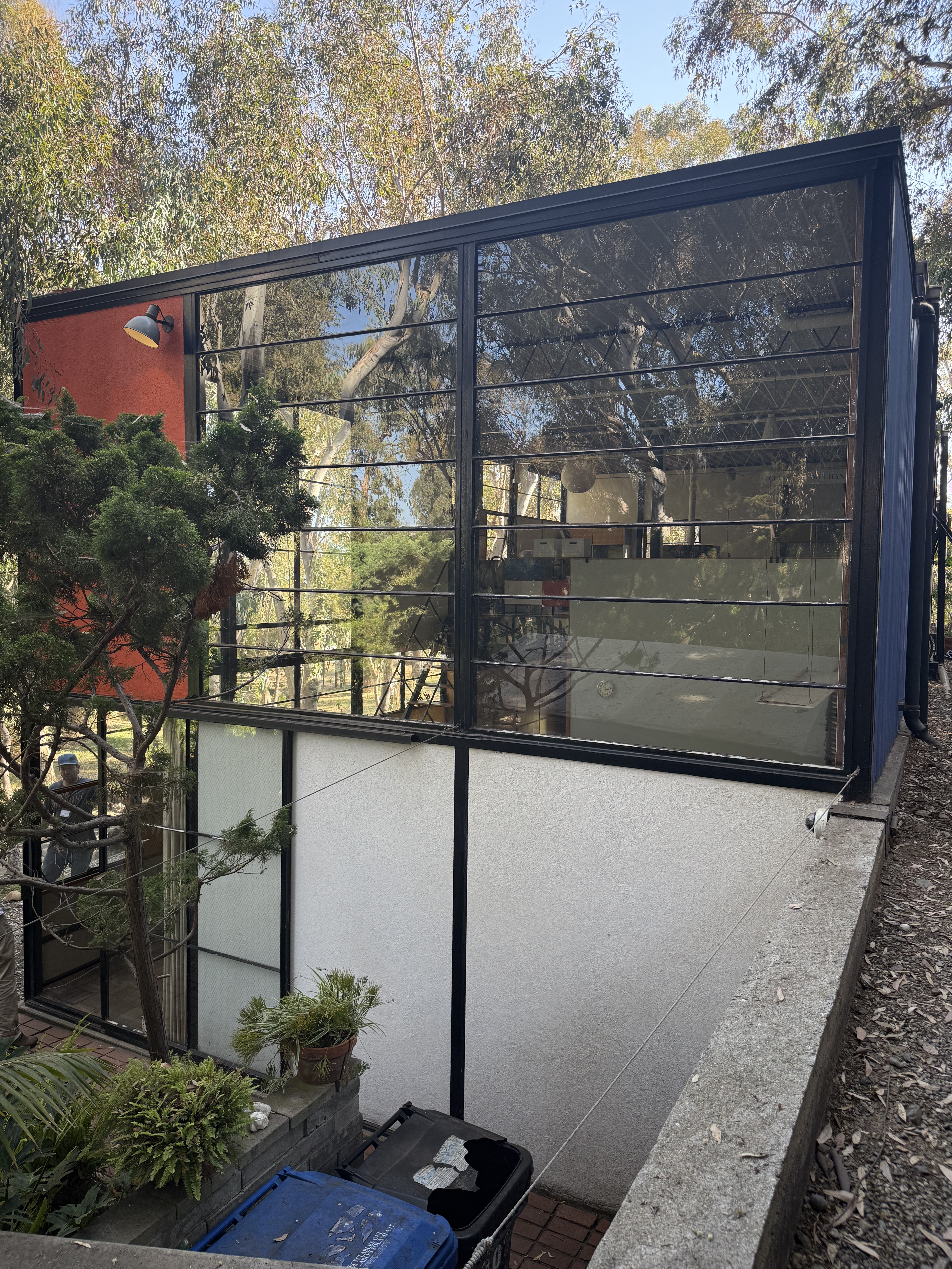 Charles & Ray Eames (view 3 of 5)