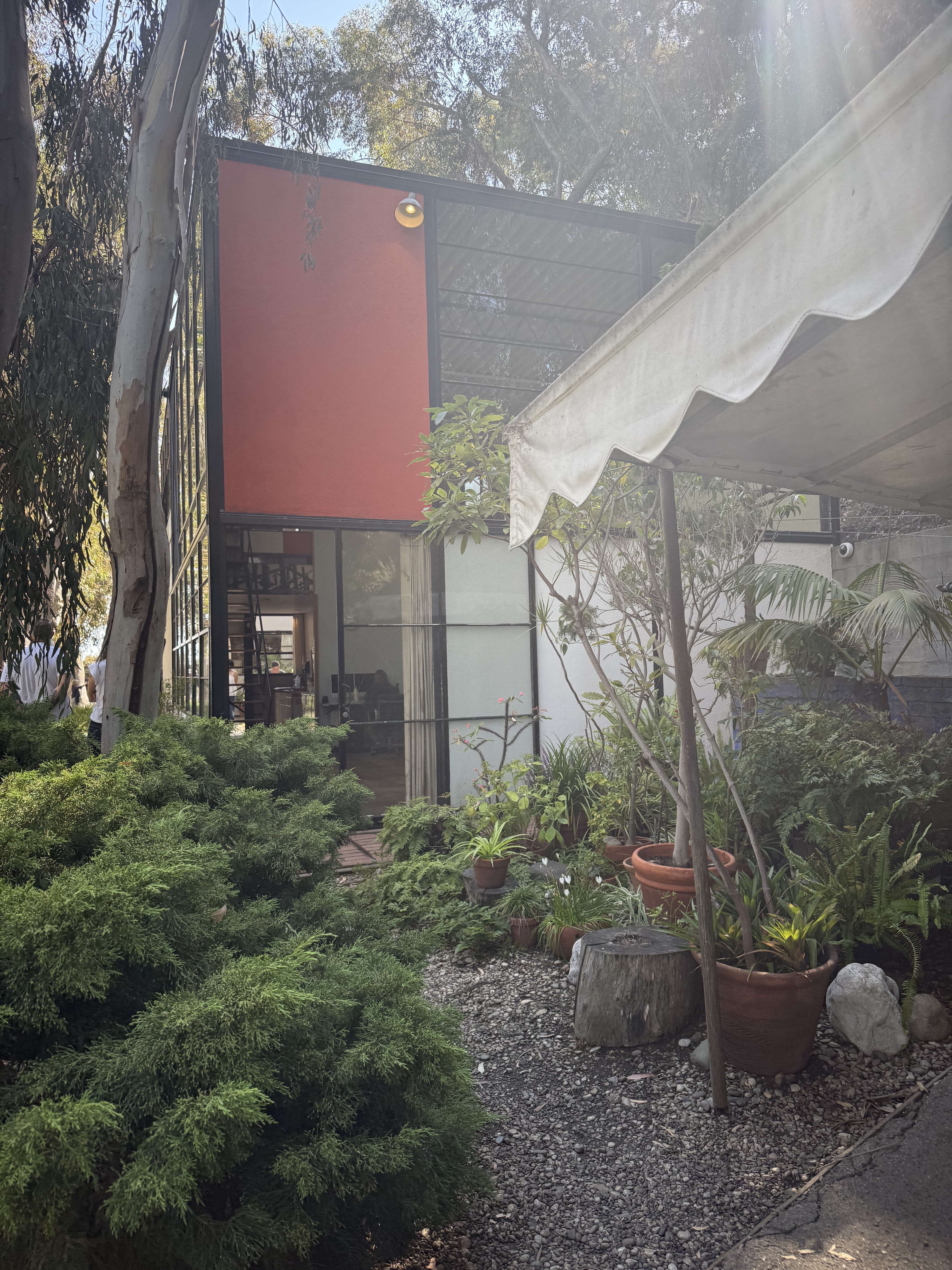 Eames House CSH #8, Charles & Ray Eames, 1948, Pacific Palisades (view 8 of 17)