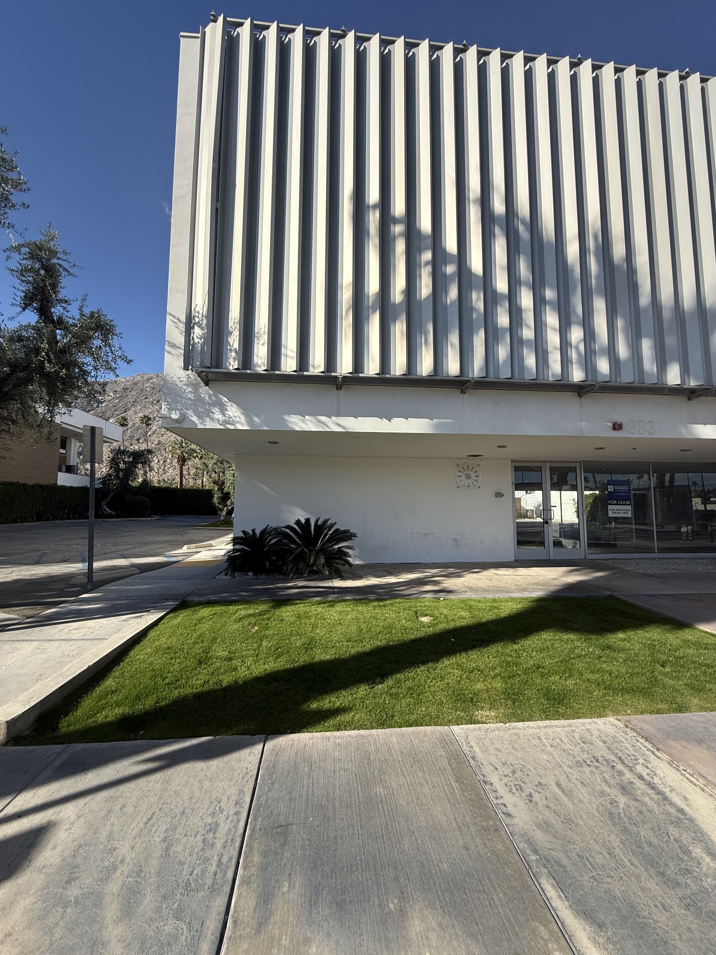 International Style (view 3 of 5)