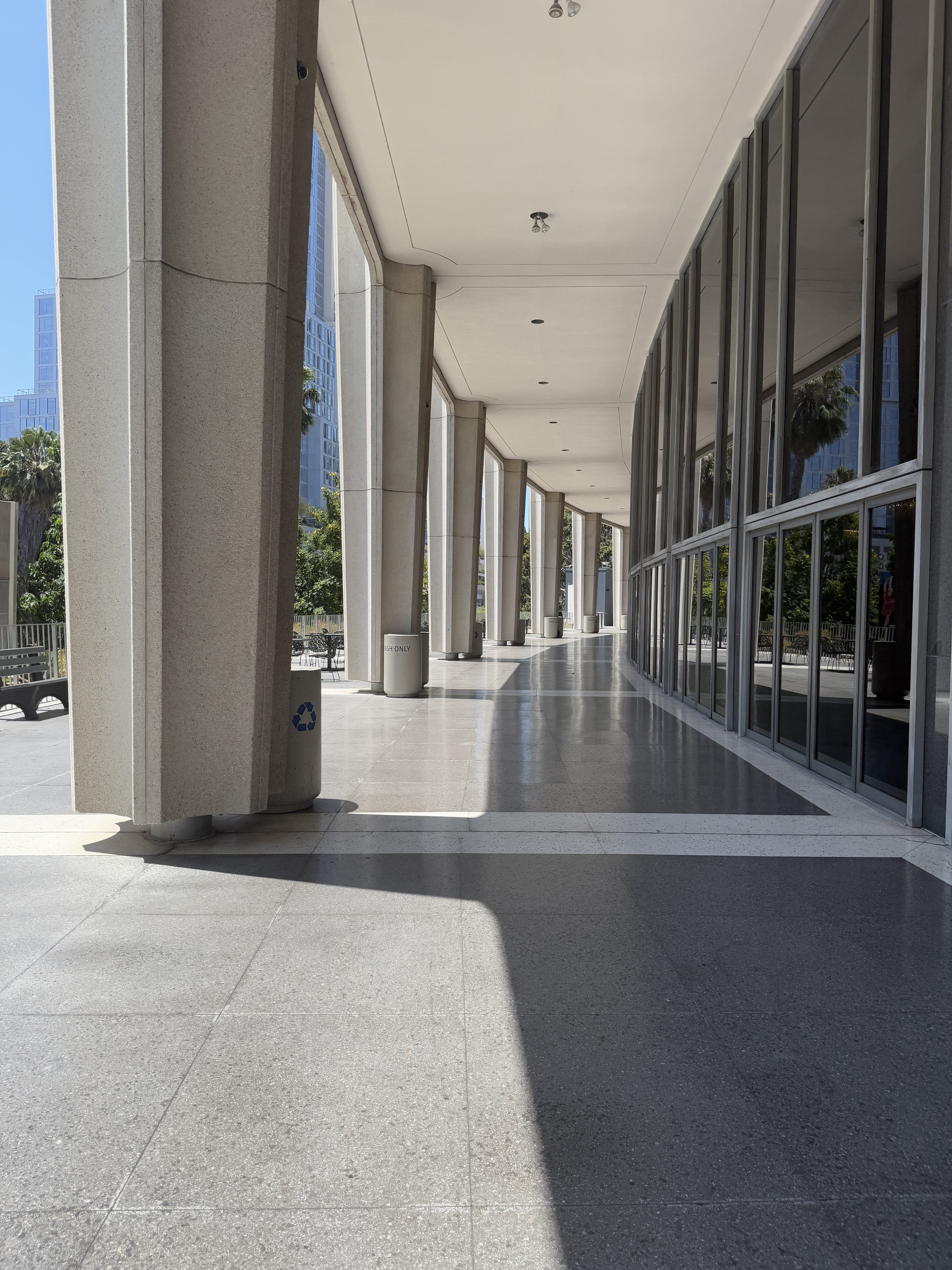 Dorothy Chandler Pavilion, Welton Becket, 1964, Downtown La (view 2 of 2)