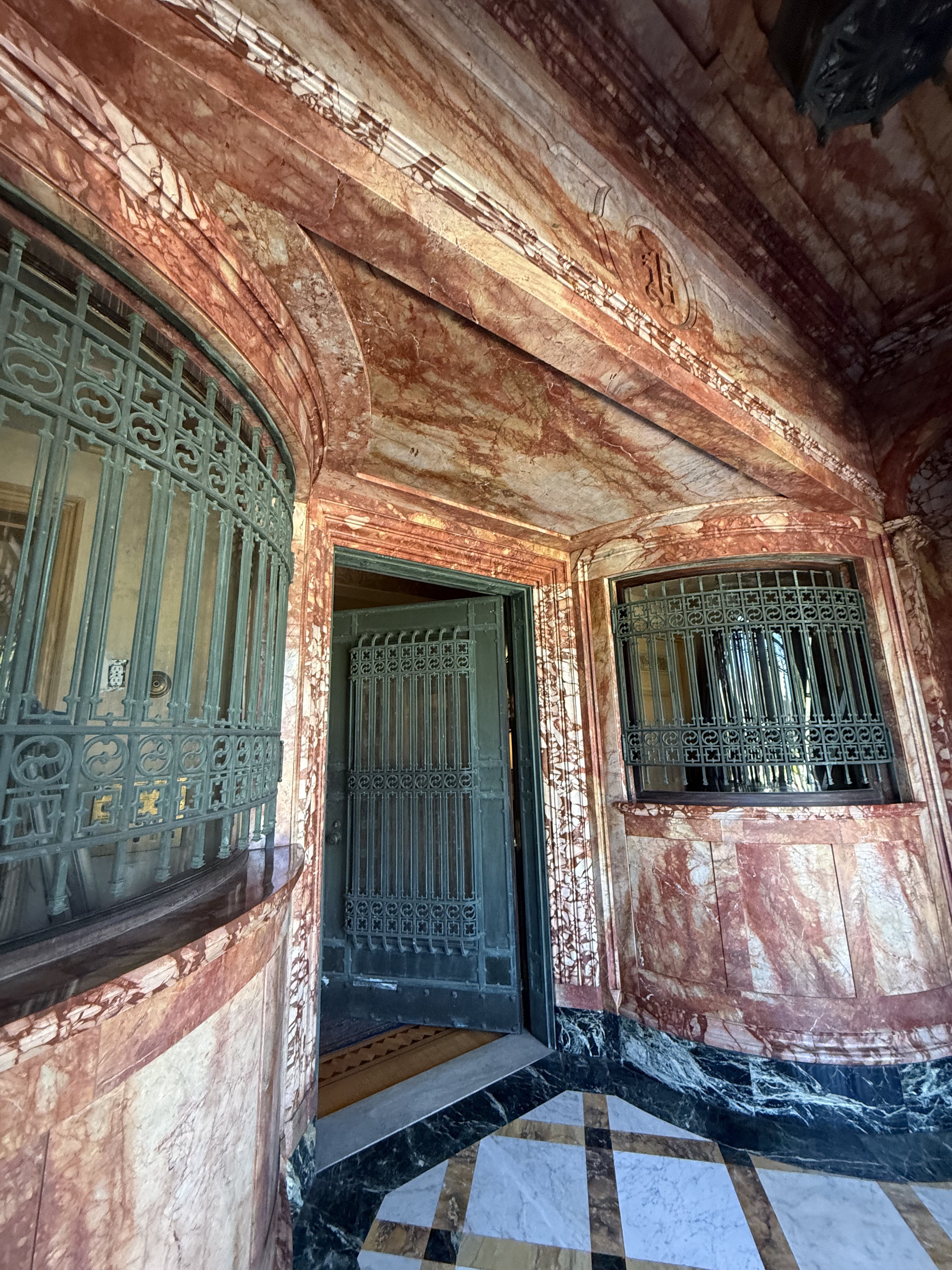 Doheny Mansion, Eisen & Hunt, 1898-1934, University Park (view 13 of 13)