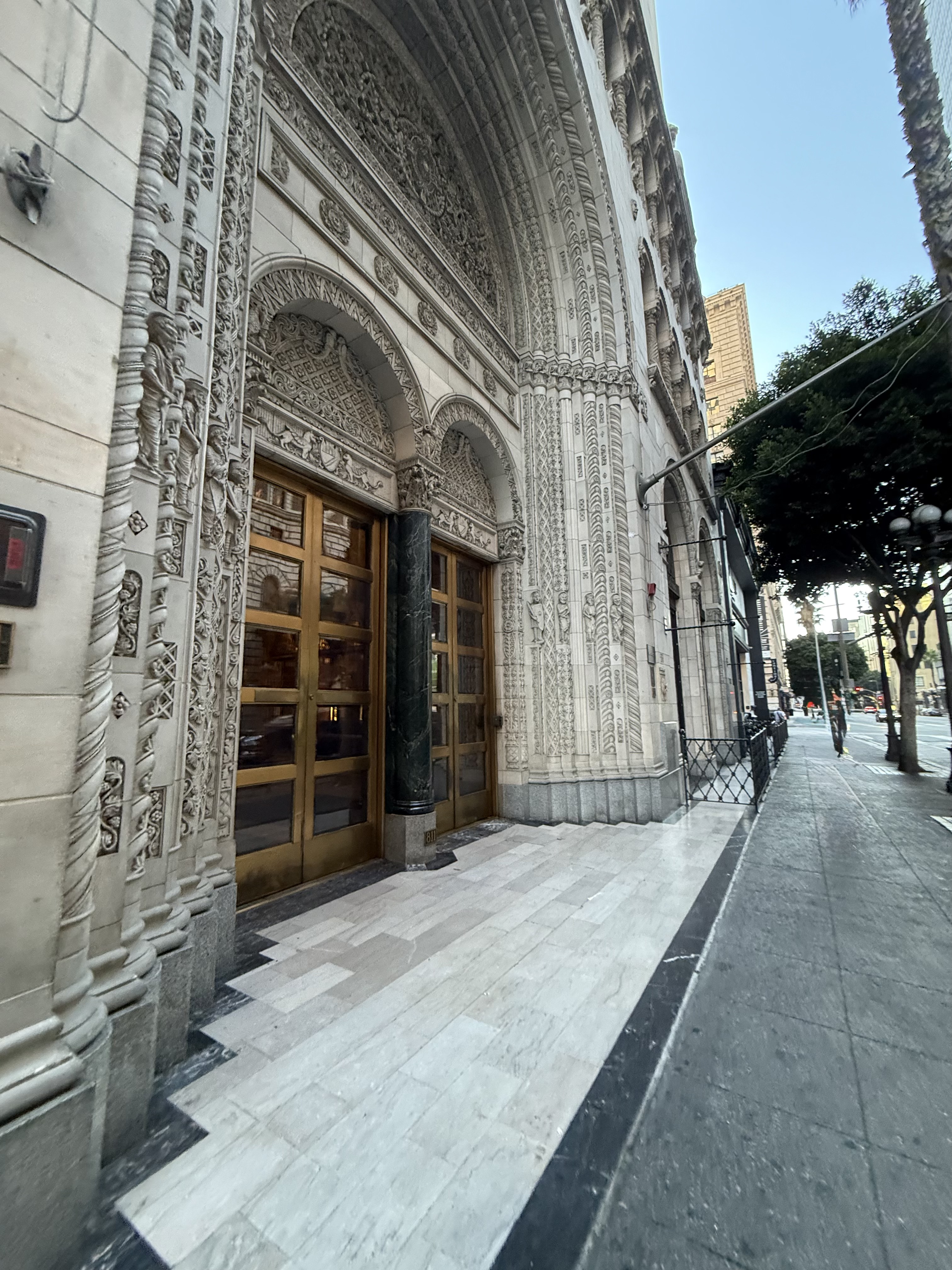Fine Arts Building, Walker & Eisen, 1926, Downtown La (view 11 of 13)