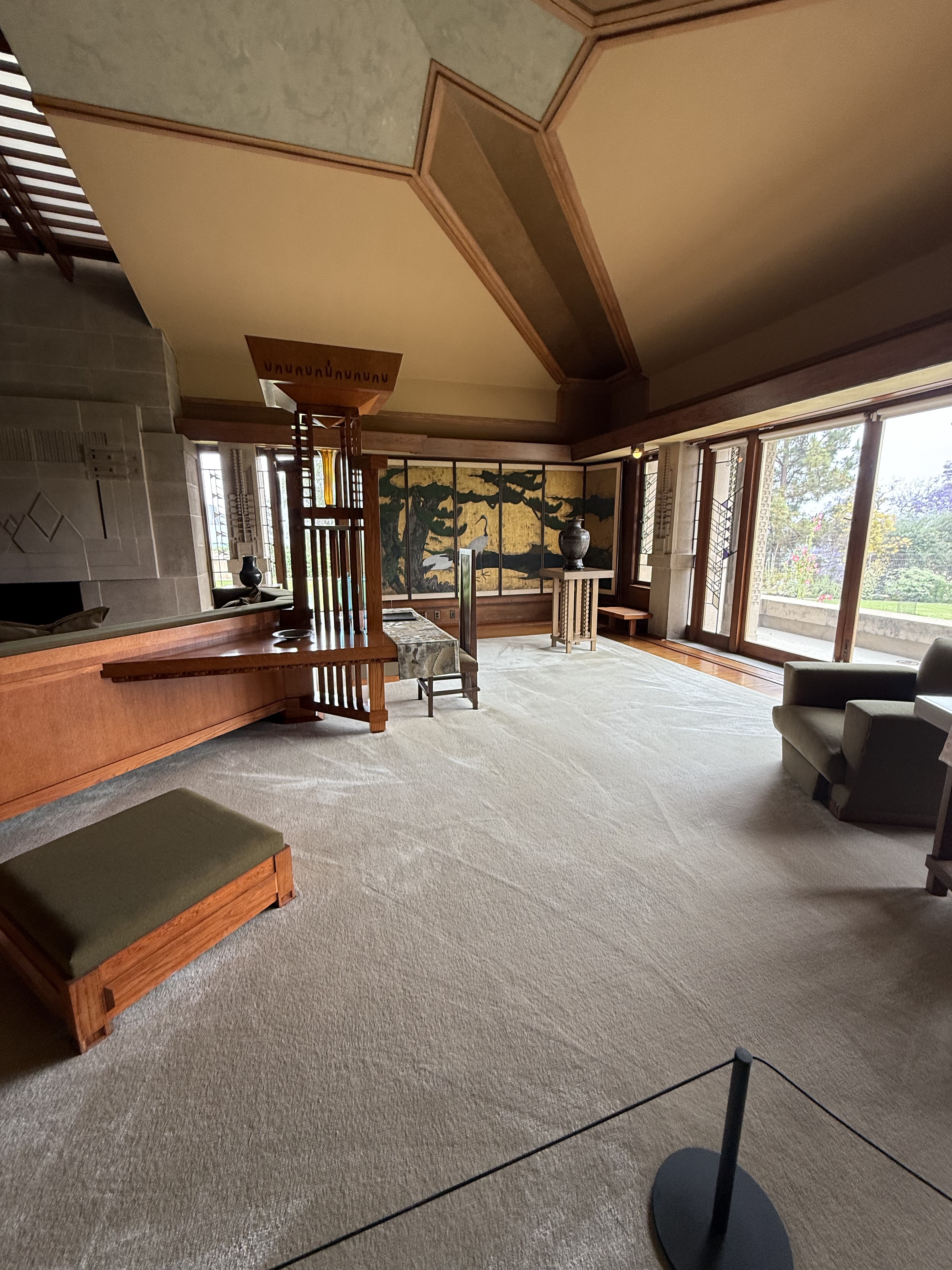 Hollyhock House, Frank Lloyd Wright, 1921, Los Feliz (view 3 of 17)