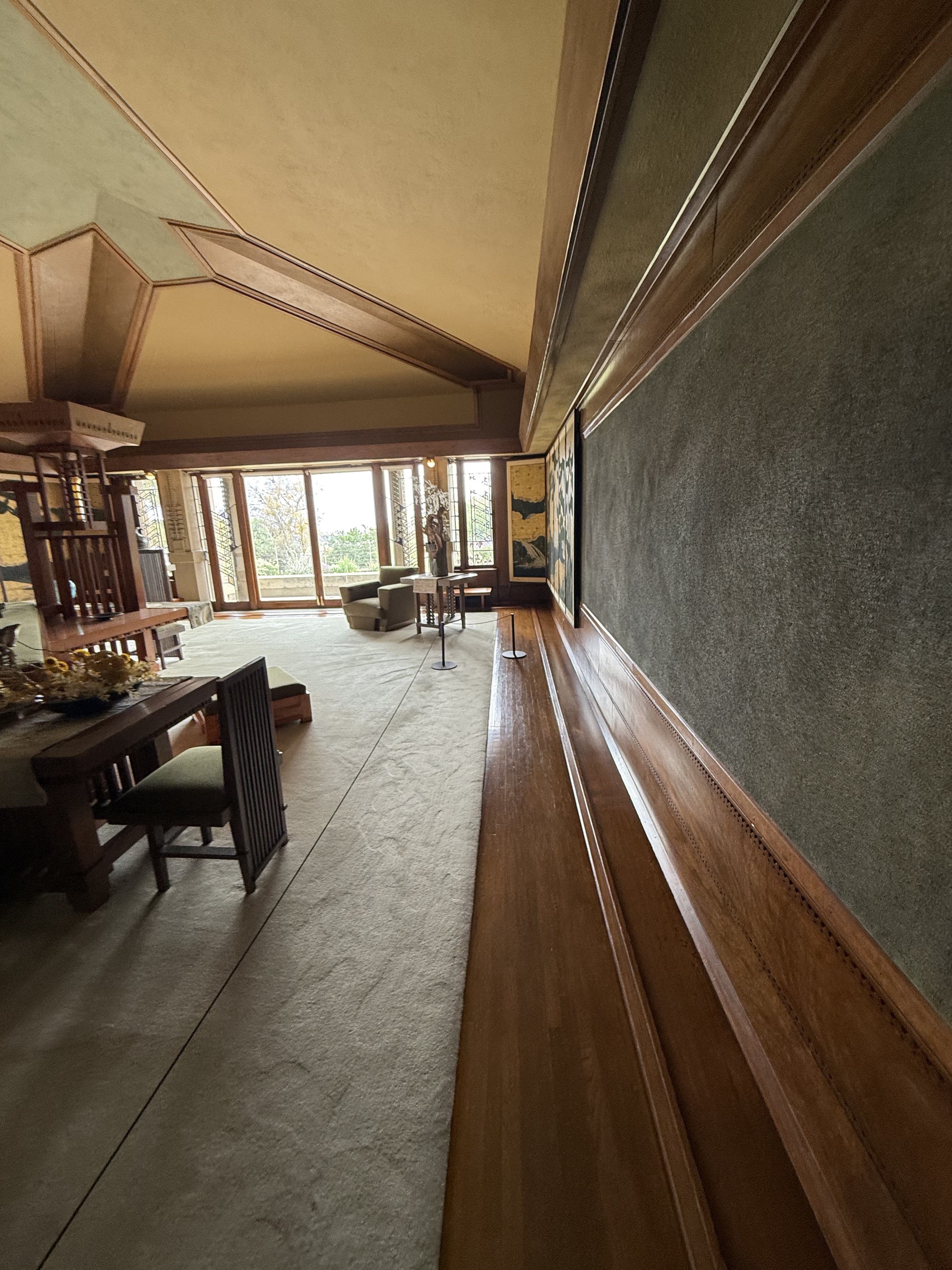 Hollyhock House, Frank Lloyd Wright, 1921, Los Feliz (view 4 of 17)