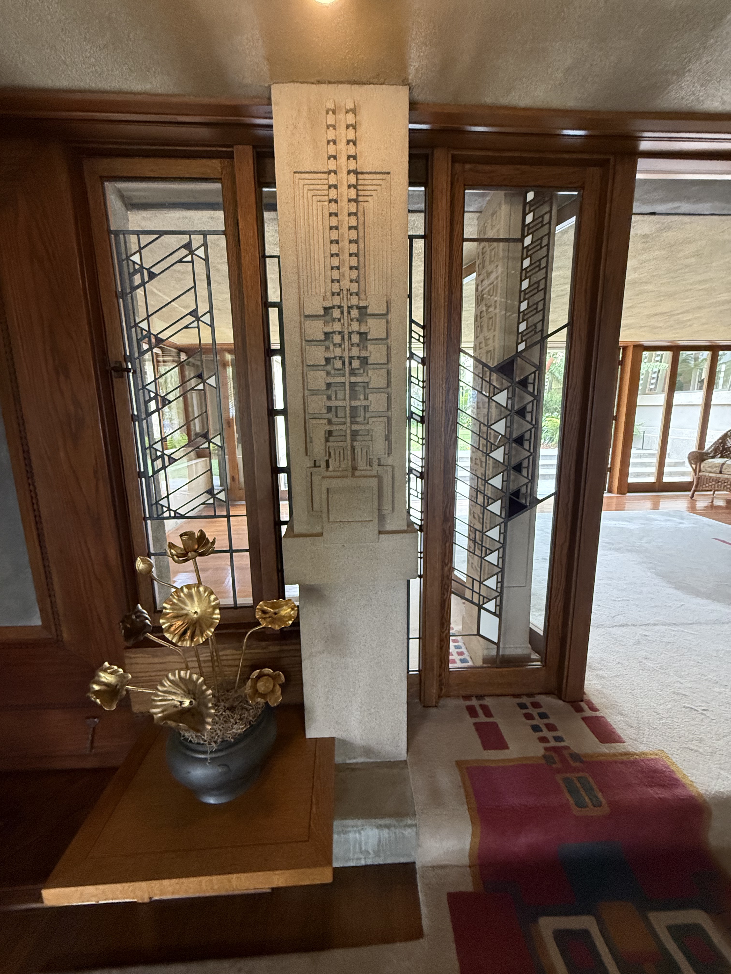 Hollyhock House, Frank Lloyd Wright, 1921, Los Feliz (view 7 of 17)