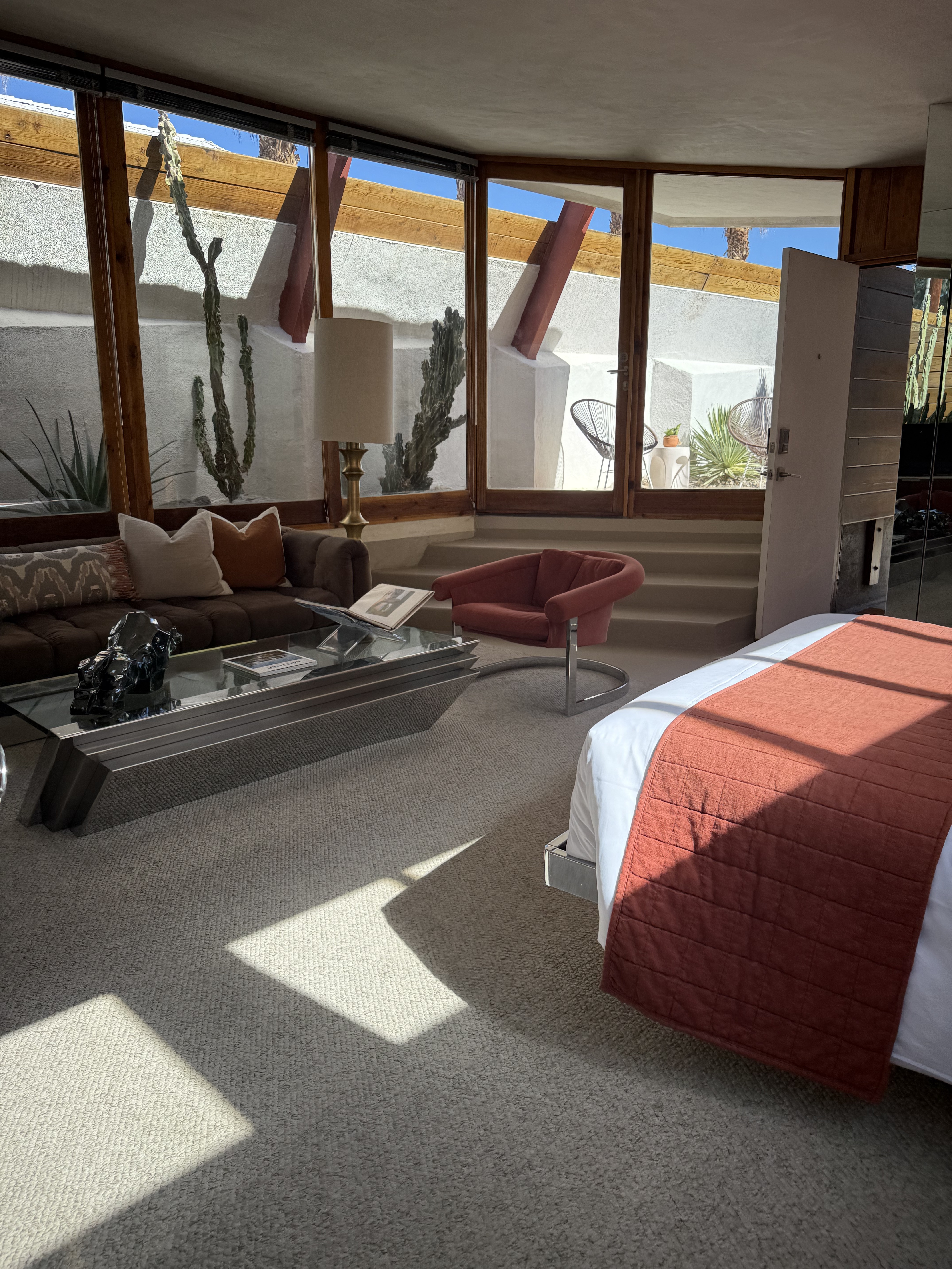 Hotel Lautner, John Lautner, 1947, Desert Hot Springs (view 2 of 7)
