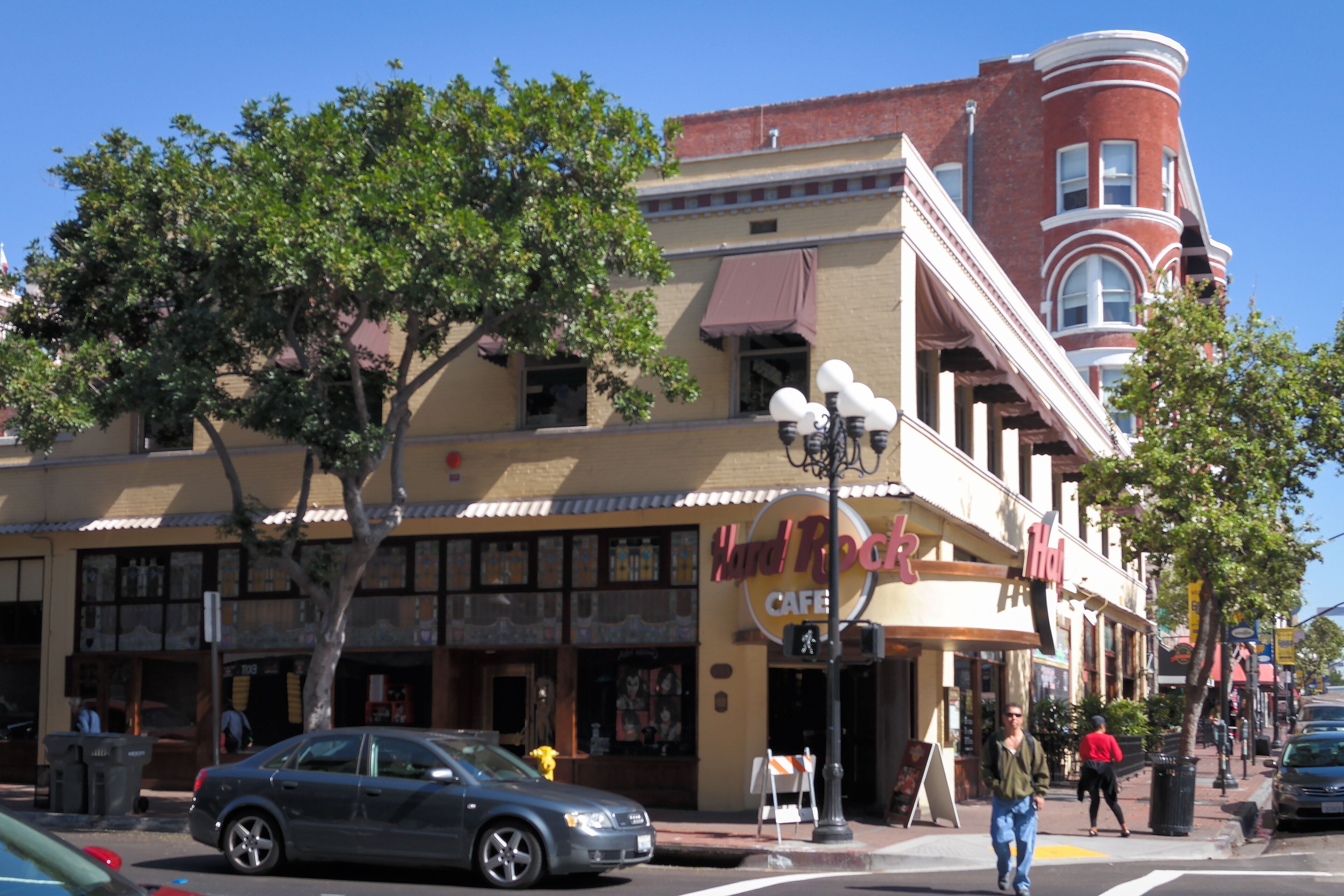 Ingle Building (Golden Lion Tavern), 1906, San Diego