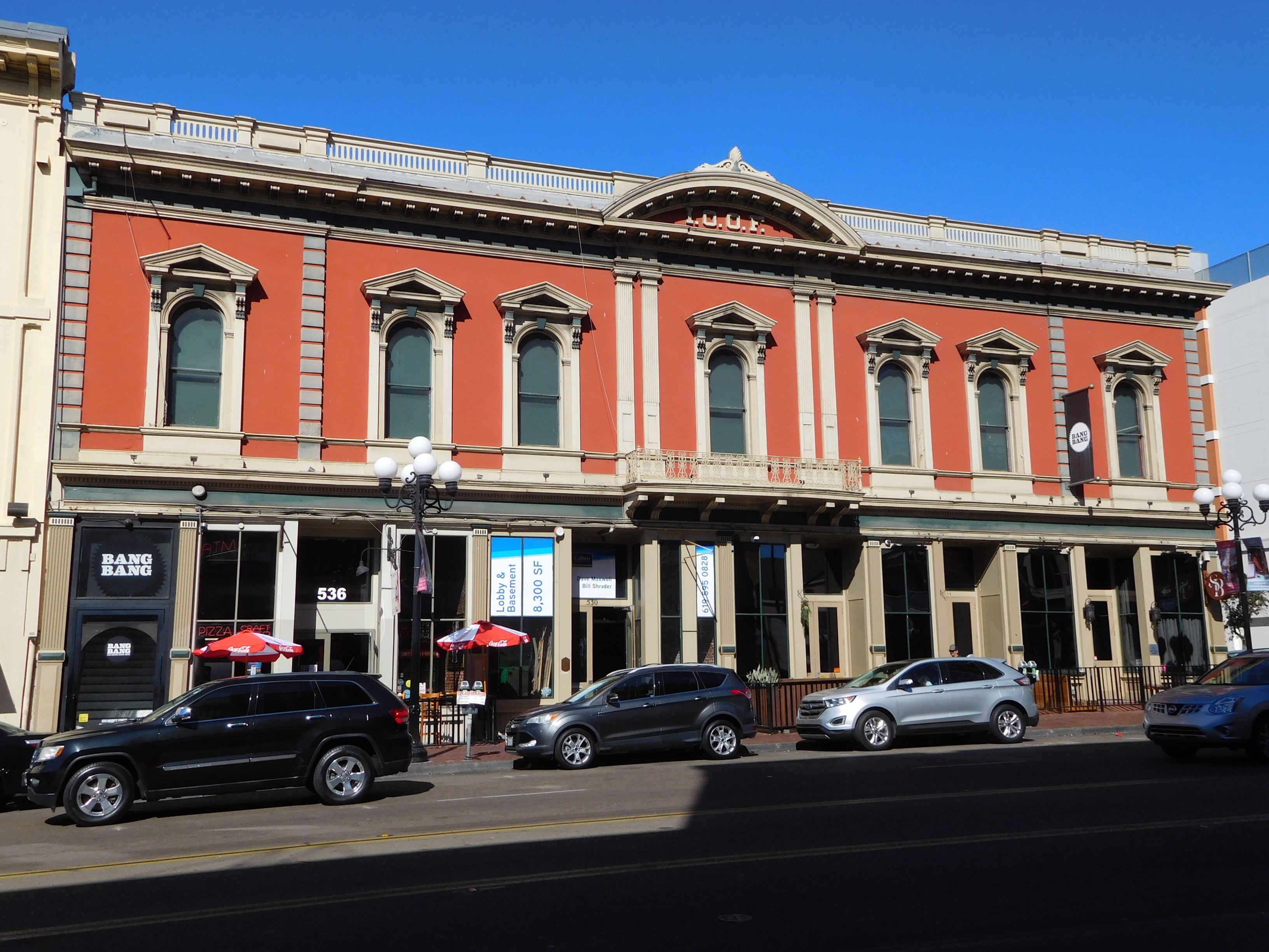 Victorian (view 3 of 5)