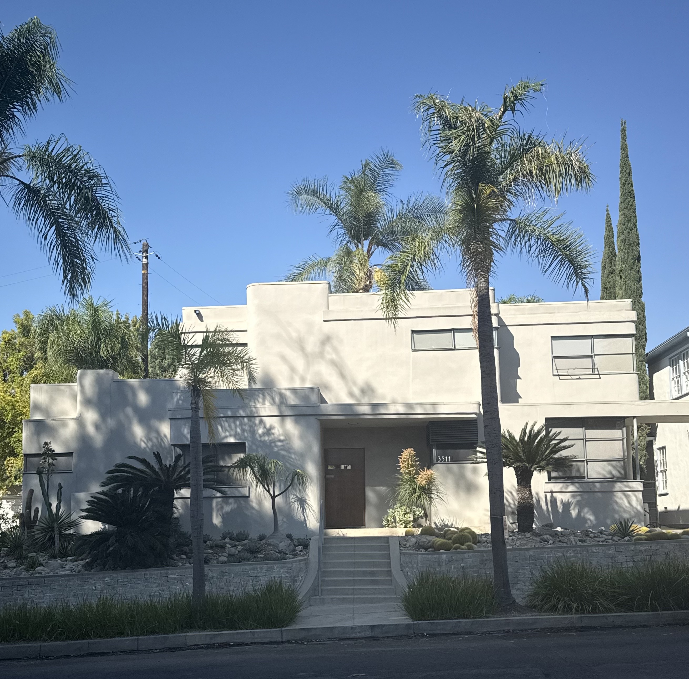 Johnstone Residence, William Kesling, 1935, Los Feliz (view 3 of 3)