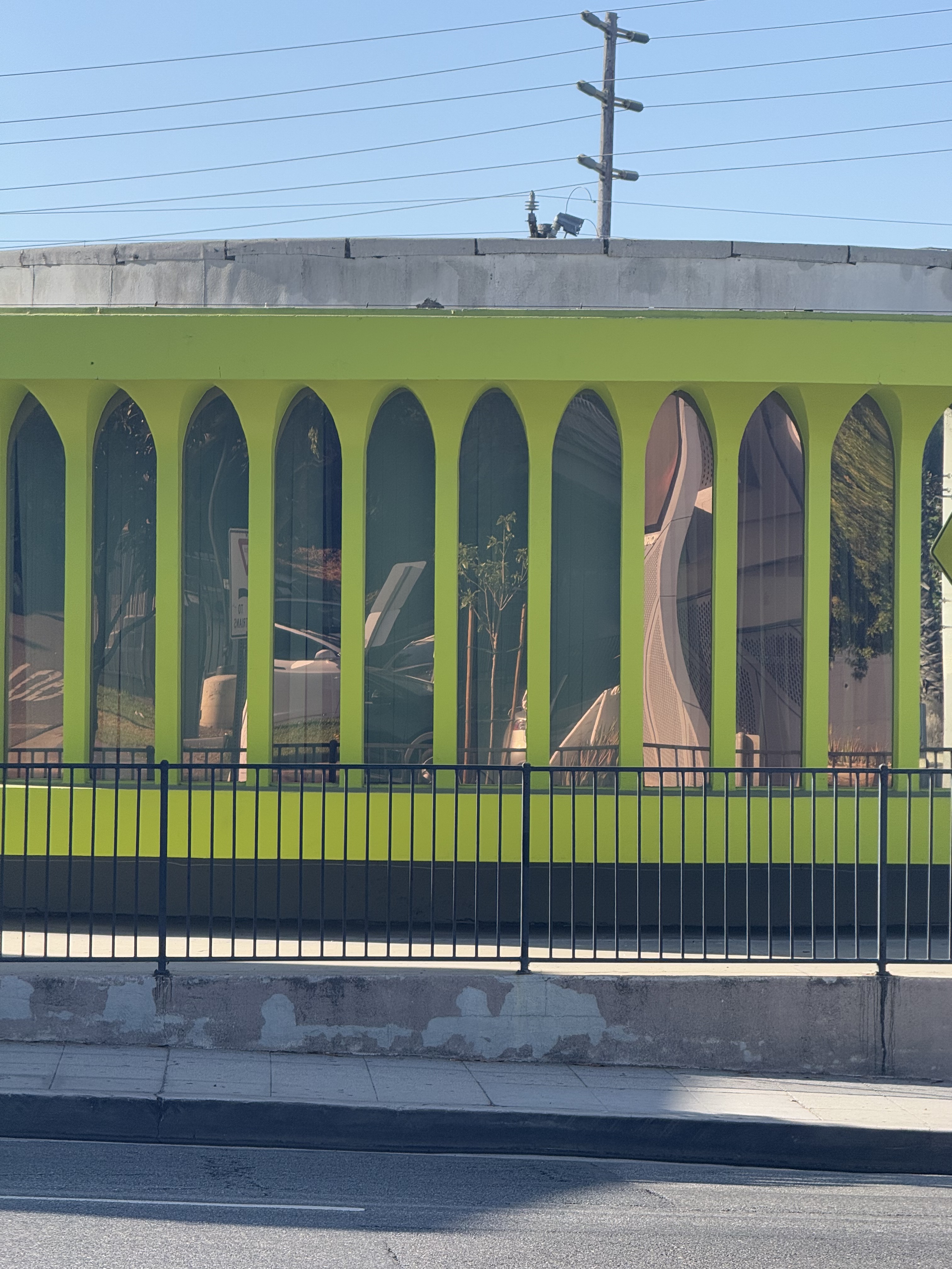 Mutato Muzika, Oscar Niemeyer, 1967, West Hollywood (view 3 of 3)