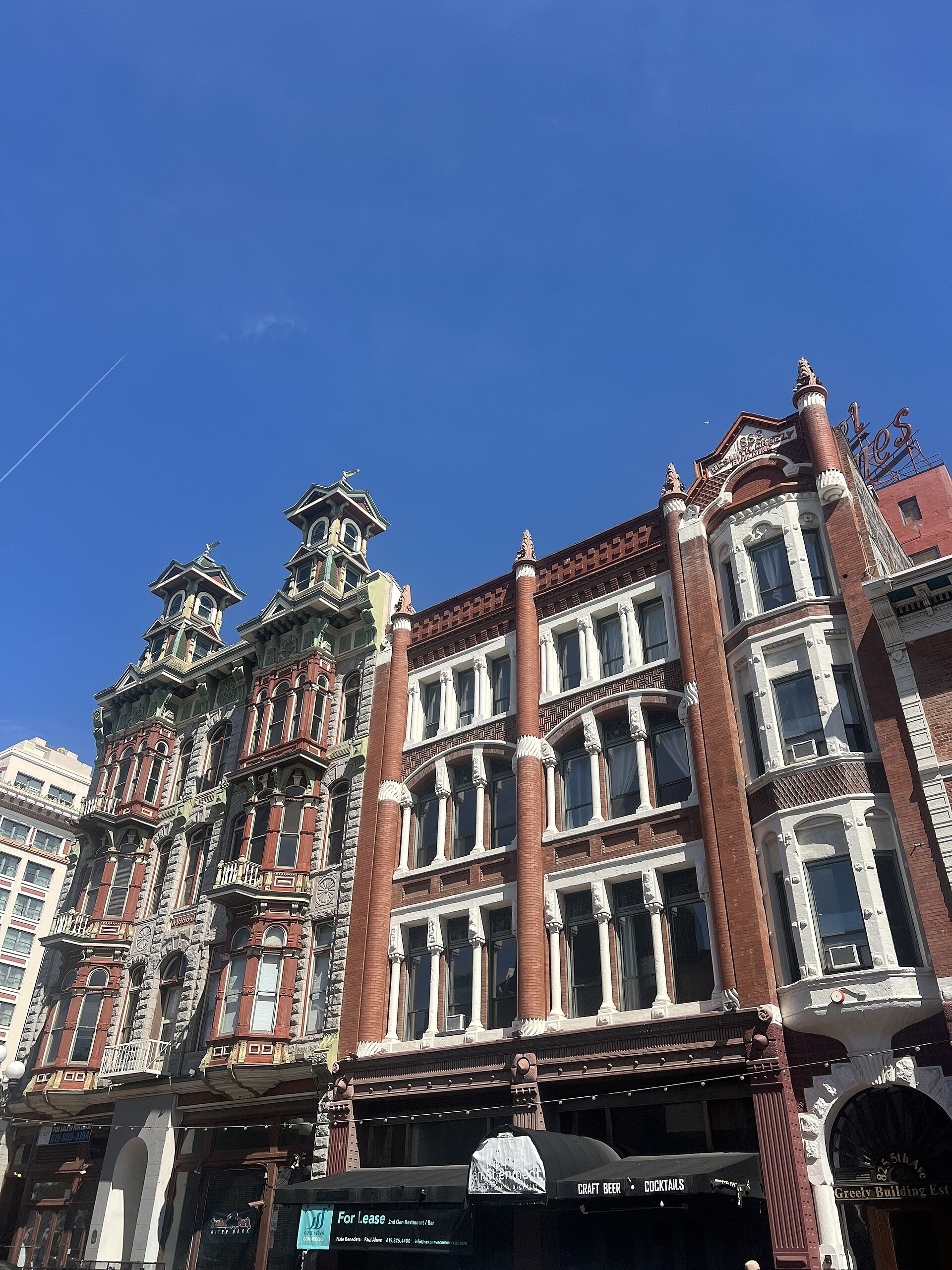 Italianate Revival (view 3 of 5)