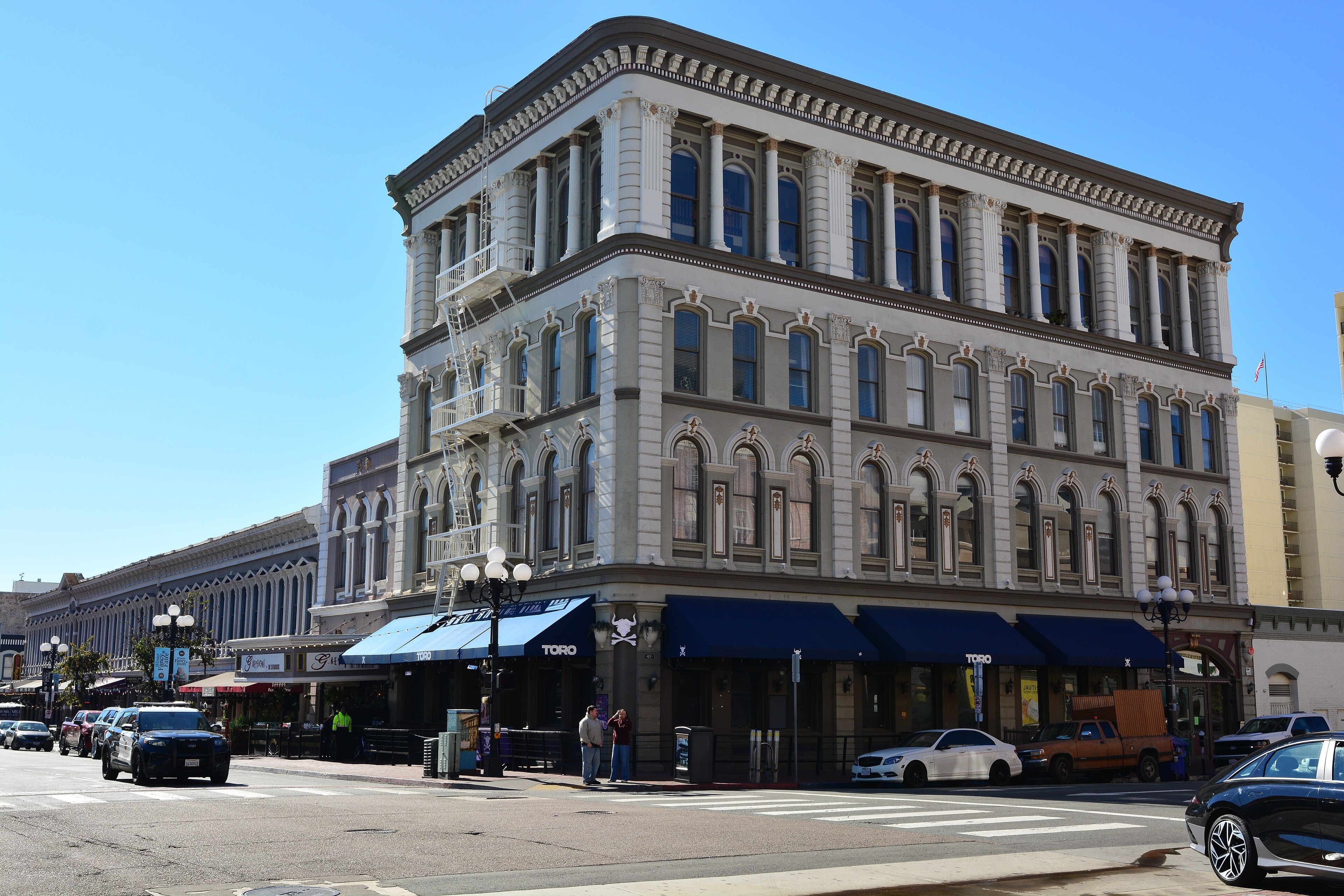 Italianate Revival (view 5 of 5)