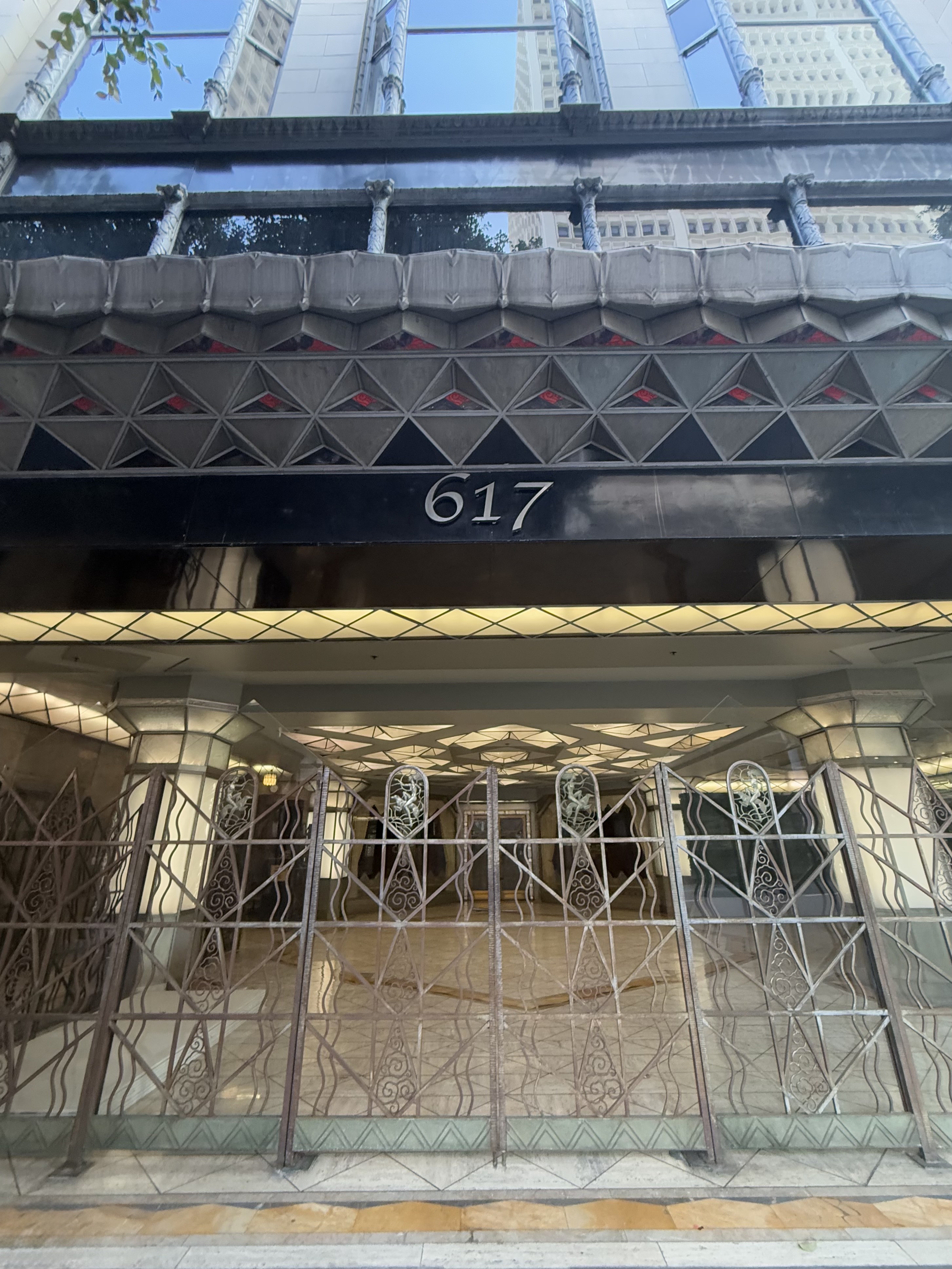 Oviatt Building, Walker & Eisen, 1928, Downtown La (view 4 of 5)