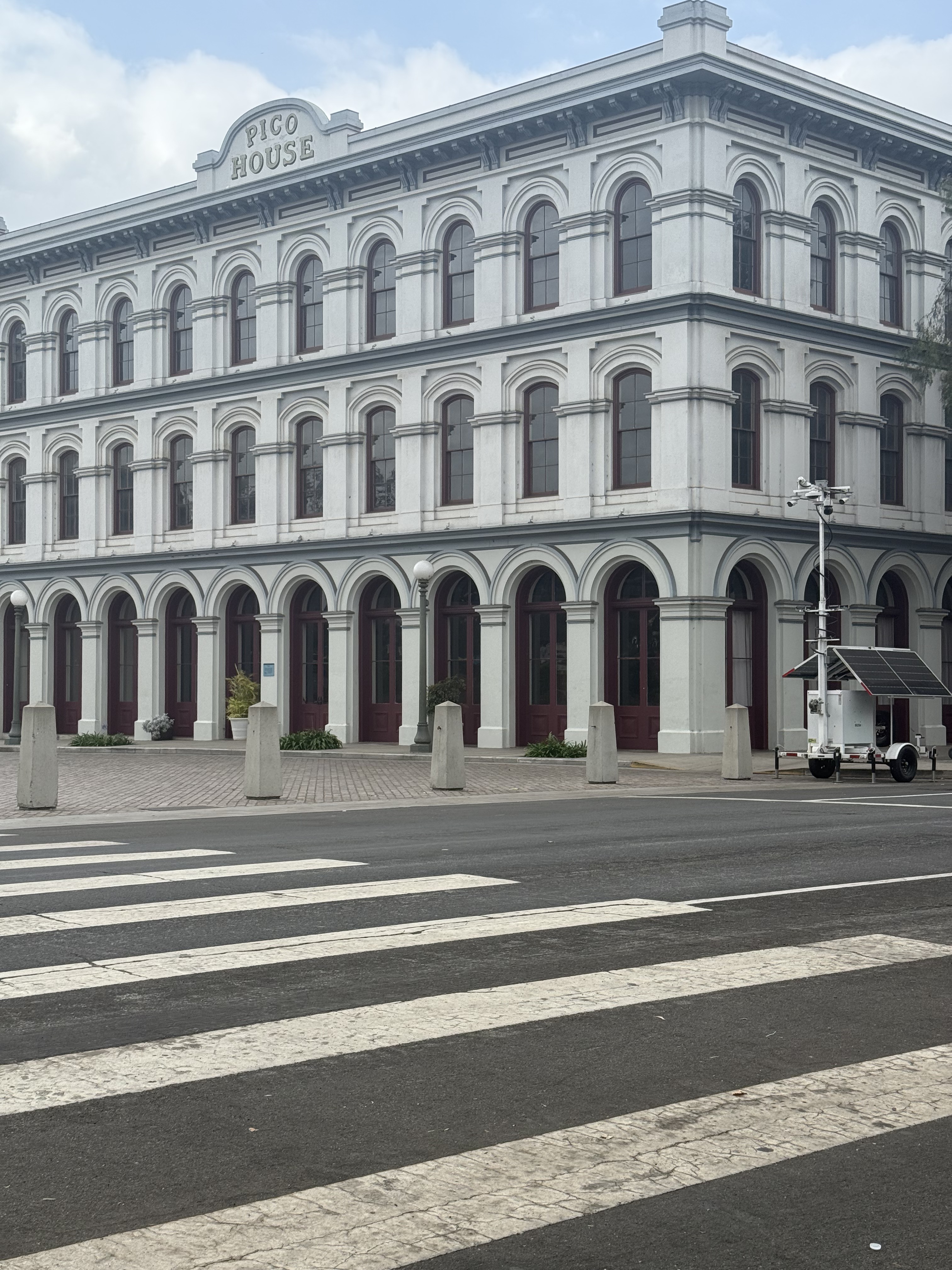 Pico House, Ezra Kysor, 1869-1870, El Pueblo District