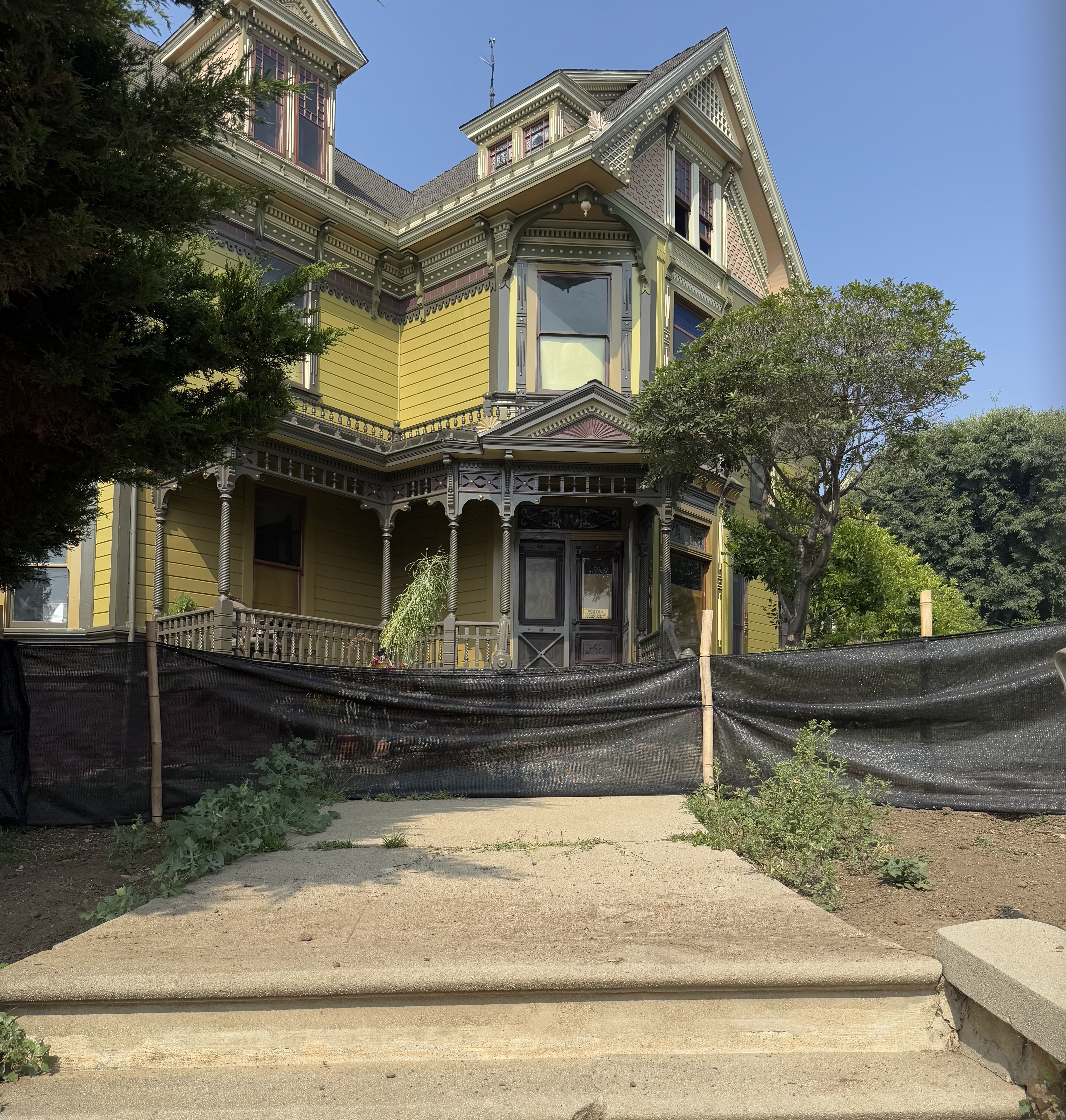 Phillips House, George Ford, 1887, Angelino Heights (view 2 of 4)