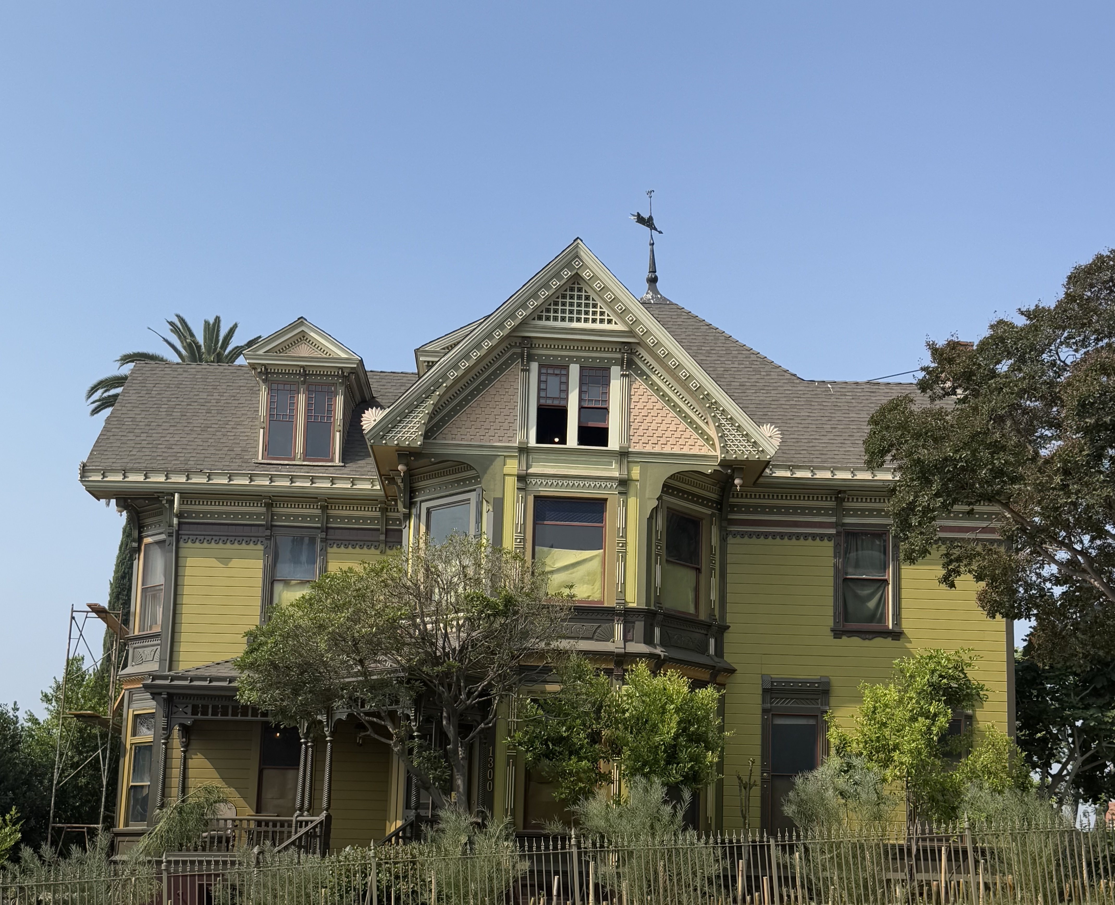 Phillips House, George Ford, 1887, Angelino Heights (view 3 of 4)