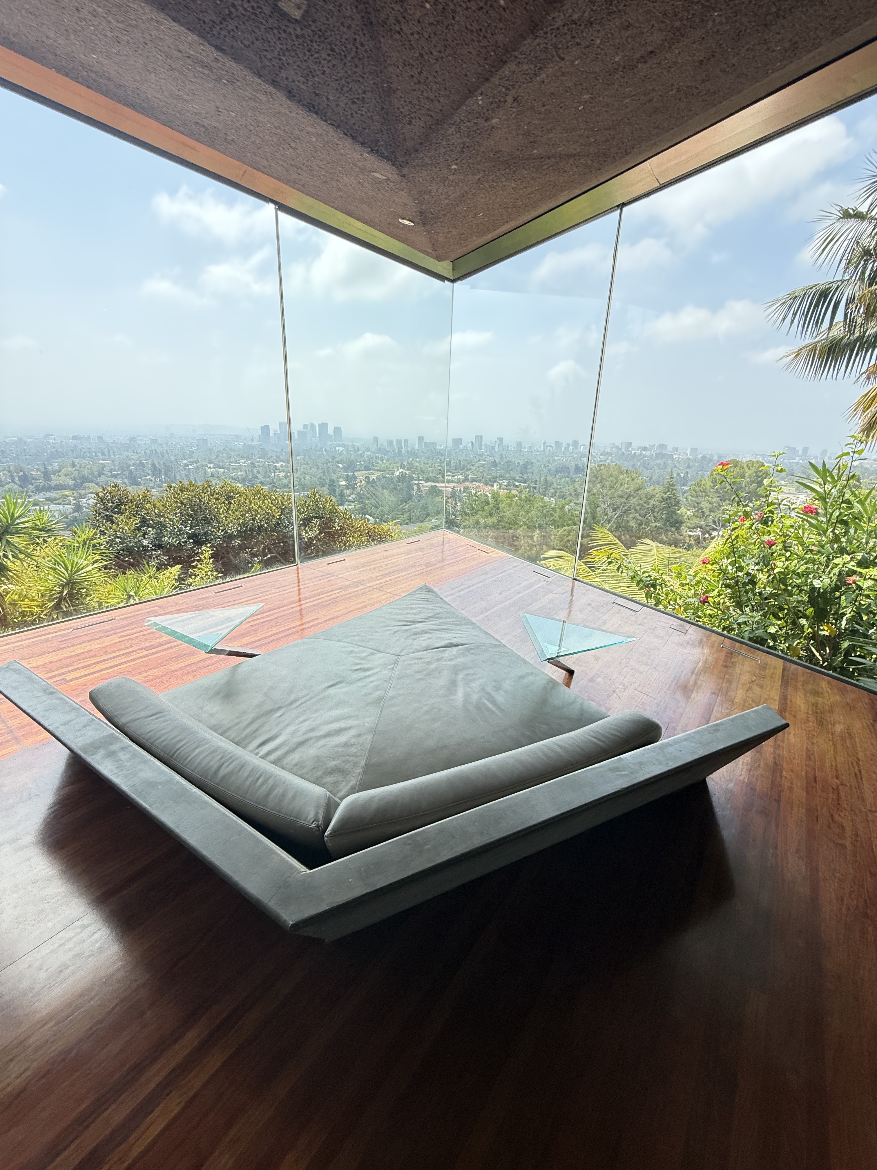 Sheats- Goldstein House, John Lautner, 1963, Beverly Hills (view 10 of 15)