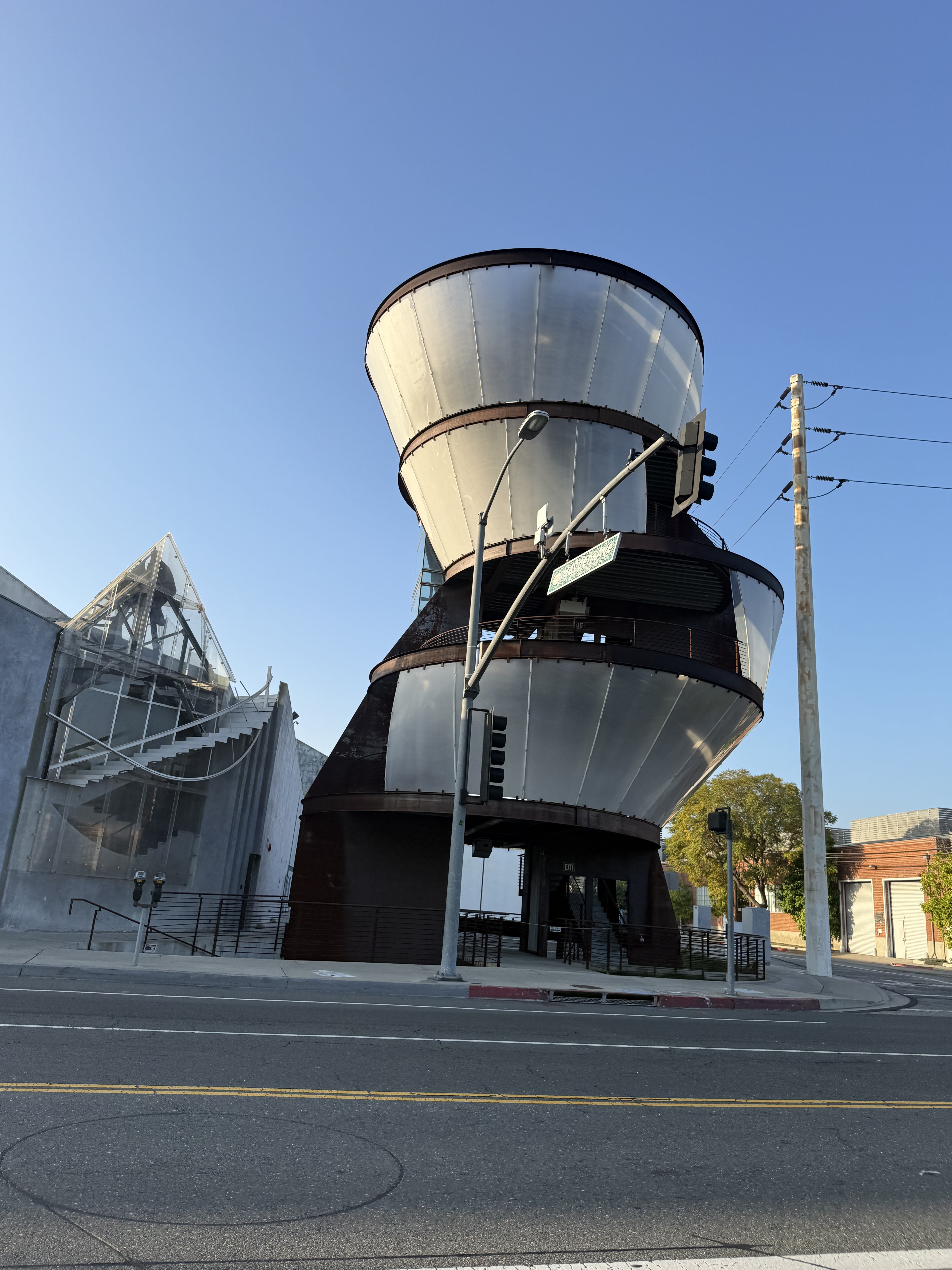 Samitaur Tower, Eric Owen Moss, 2008-2010, Culver City (view 2 of 2)