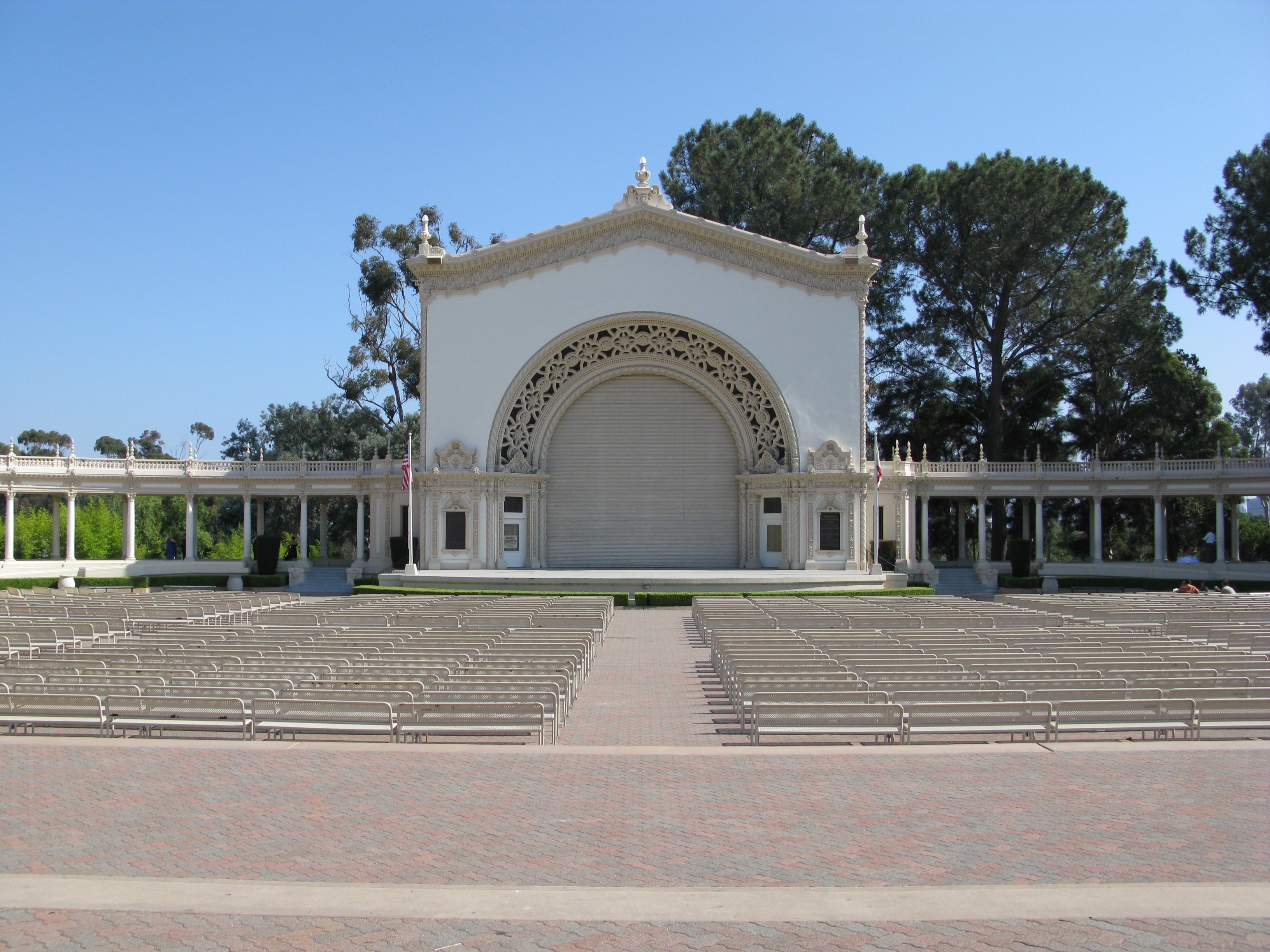 Spreckels Organ Pavilion, Harrison Albright, 1914, San Diego (view 7 of 12)