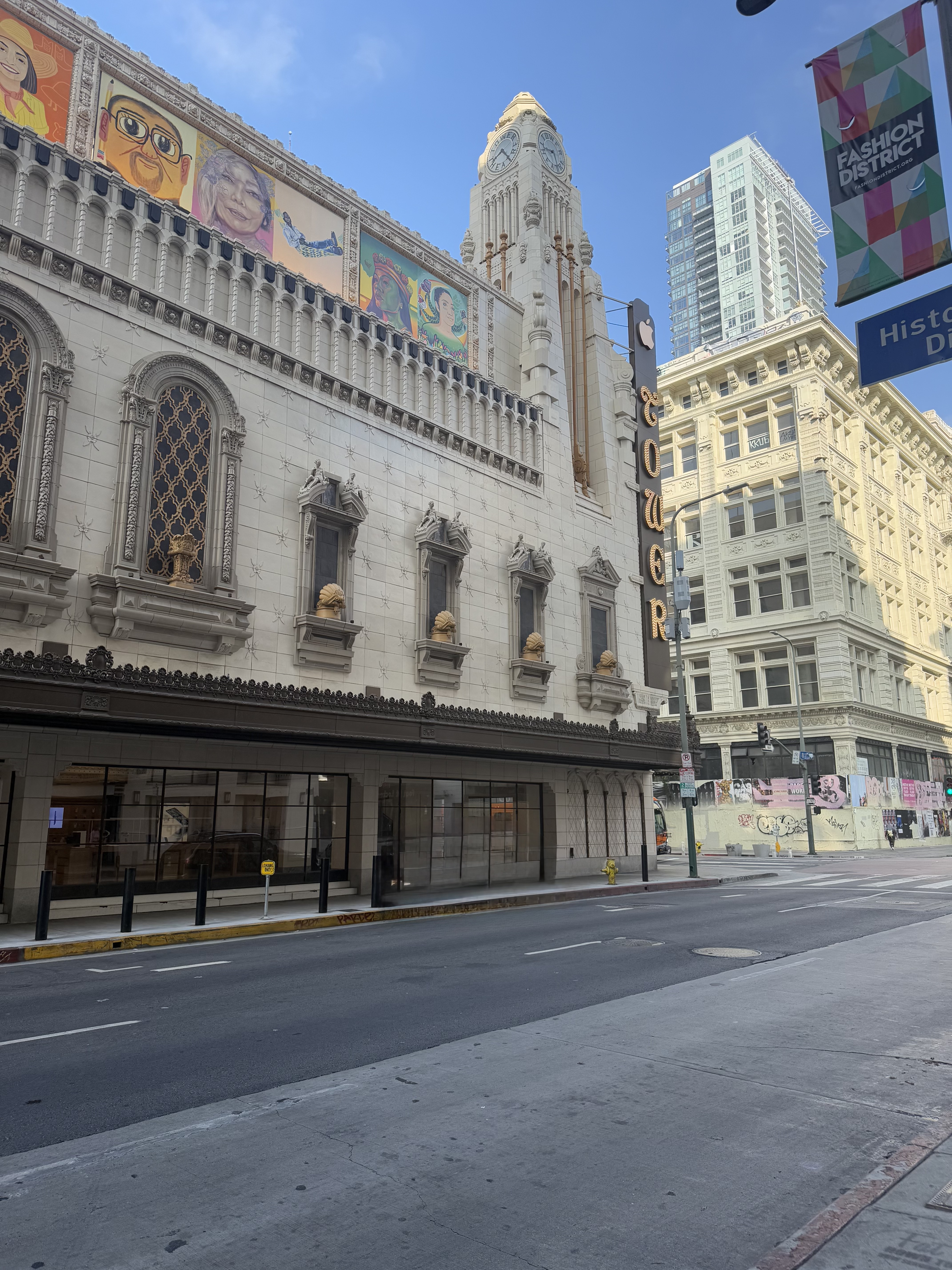 Tower Theatre, S. Charles Lee, 1927, Downtown La (view 6 of 8)