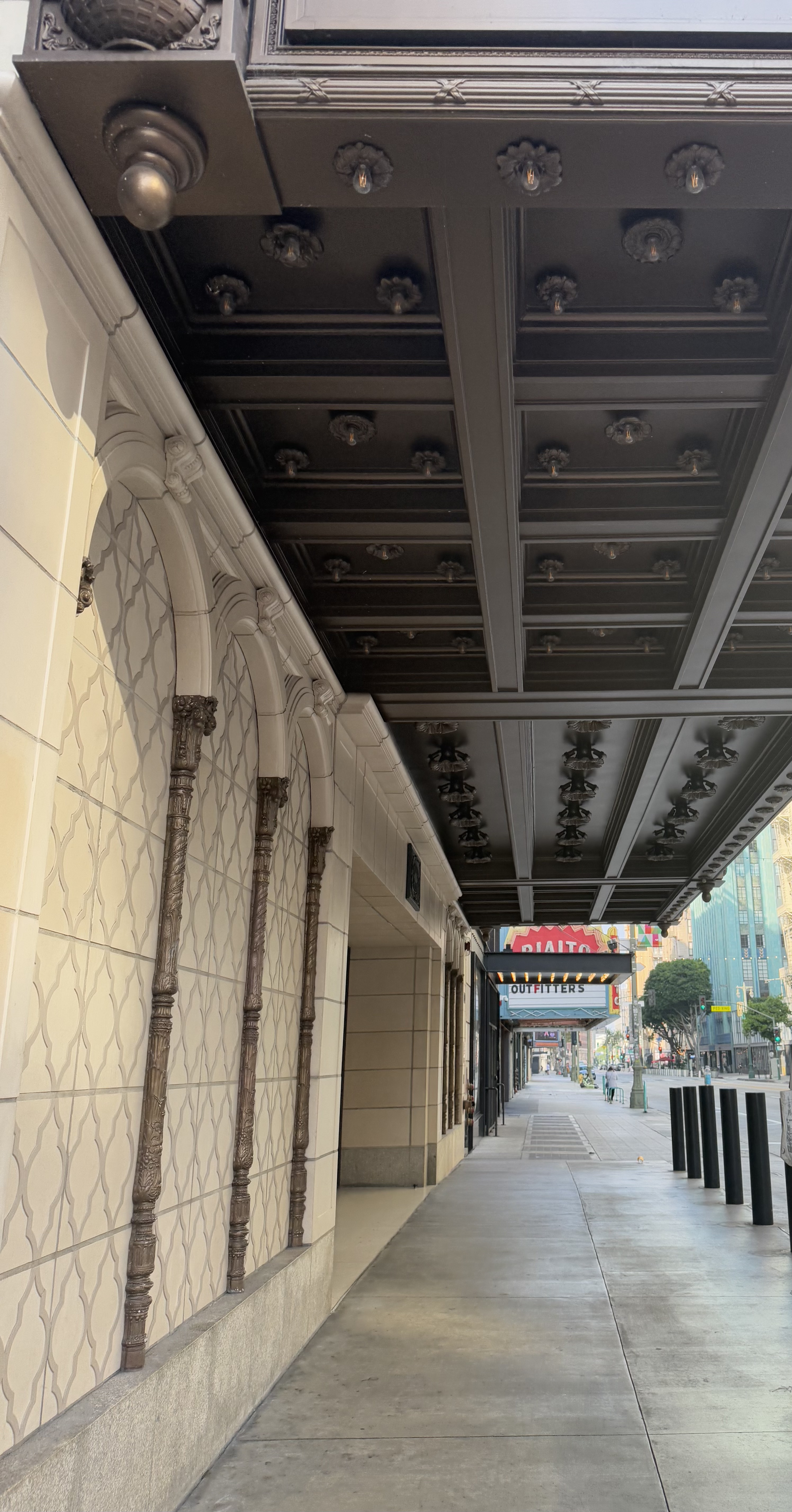 Tower Theatre, S. Charles Lee, 1927, Downtown La (view 8 of 8)
