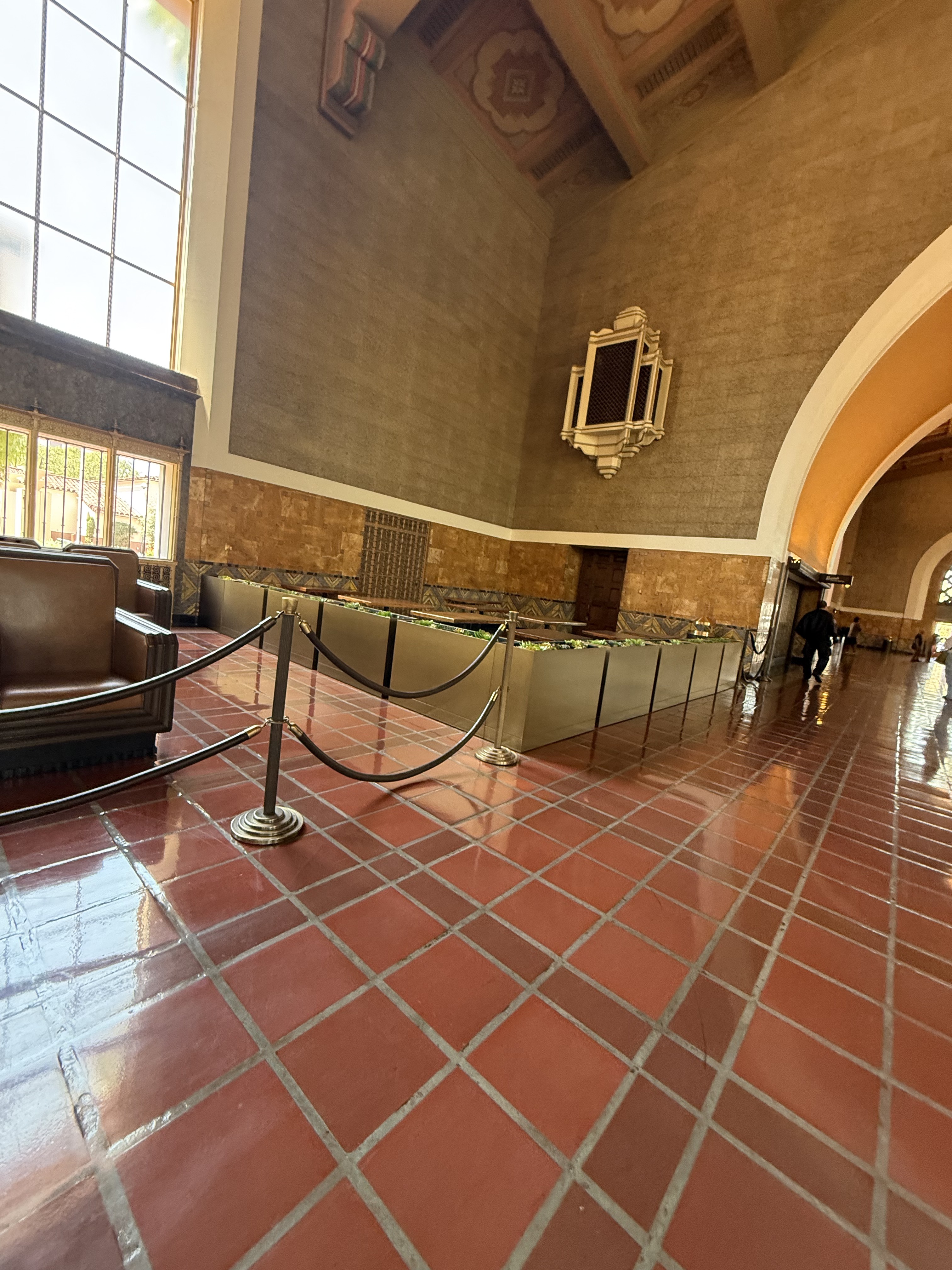 Union Station, Parkinson & Parkinson, 1939, El Pueblo District (view 3 of 10)