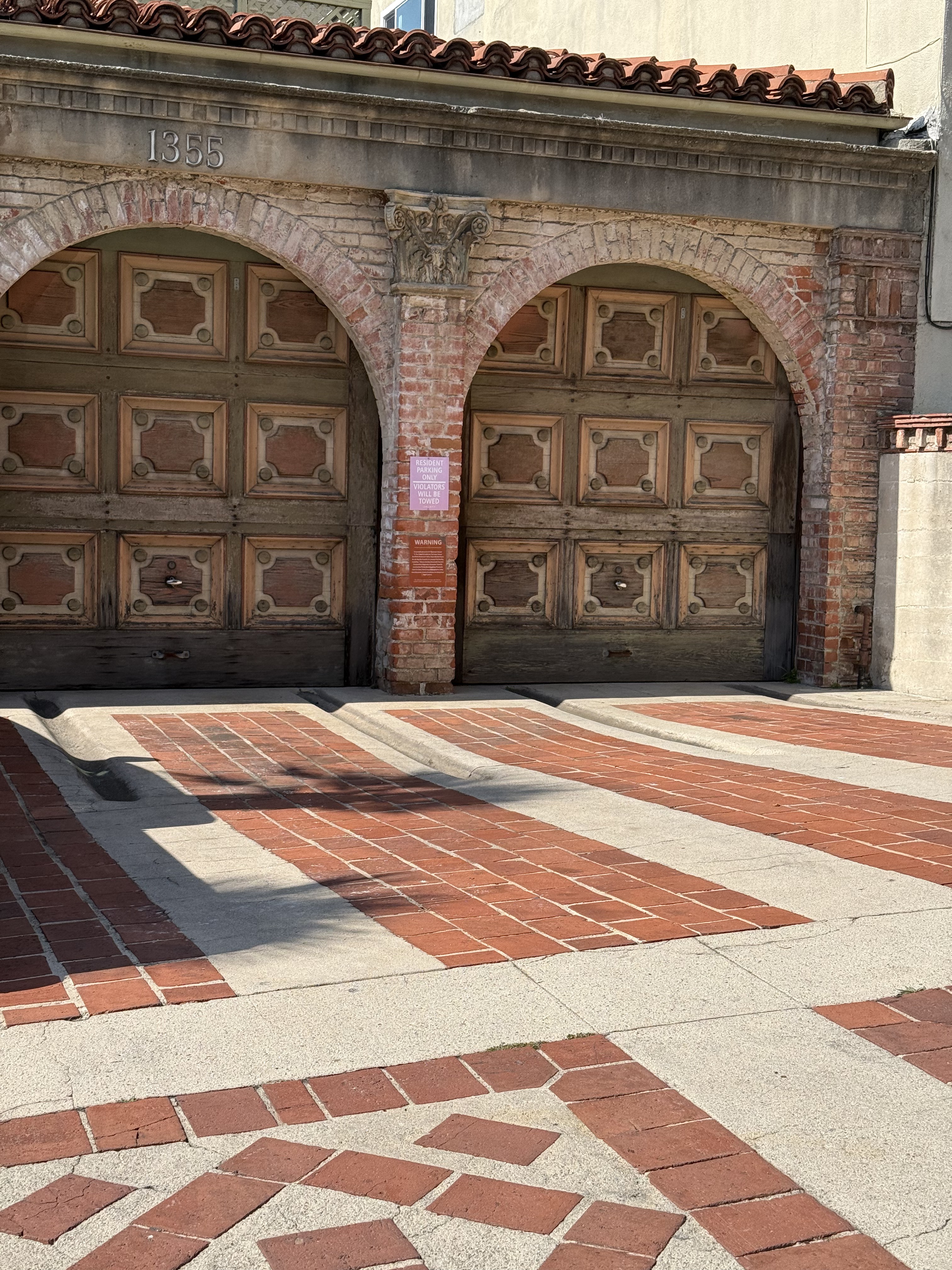 Villa D'Este, Walter & F. Pierpont Davis, 1927, West Hollywood (view 3 of 4)