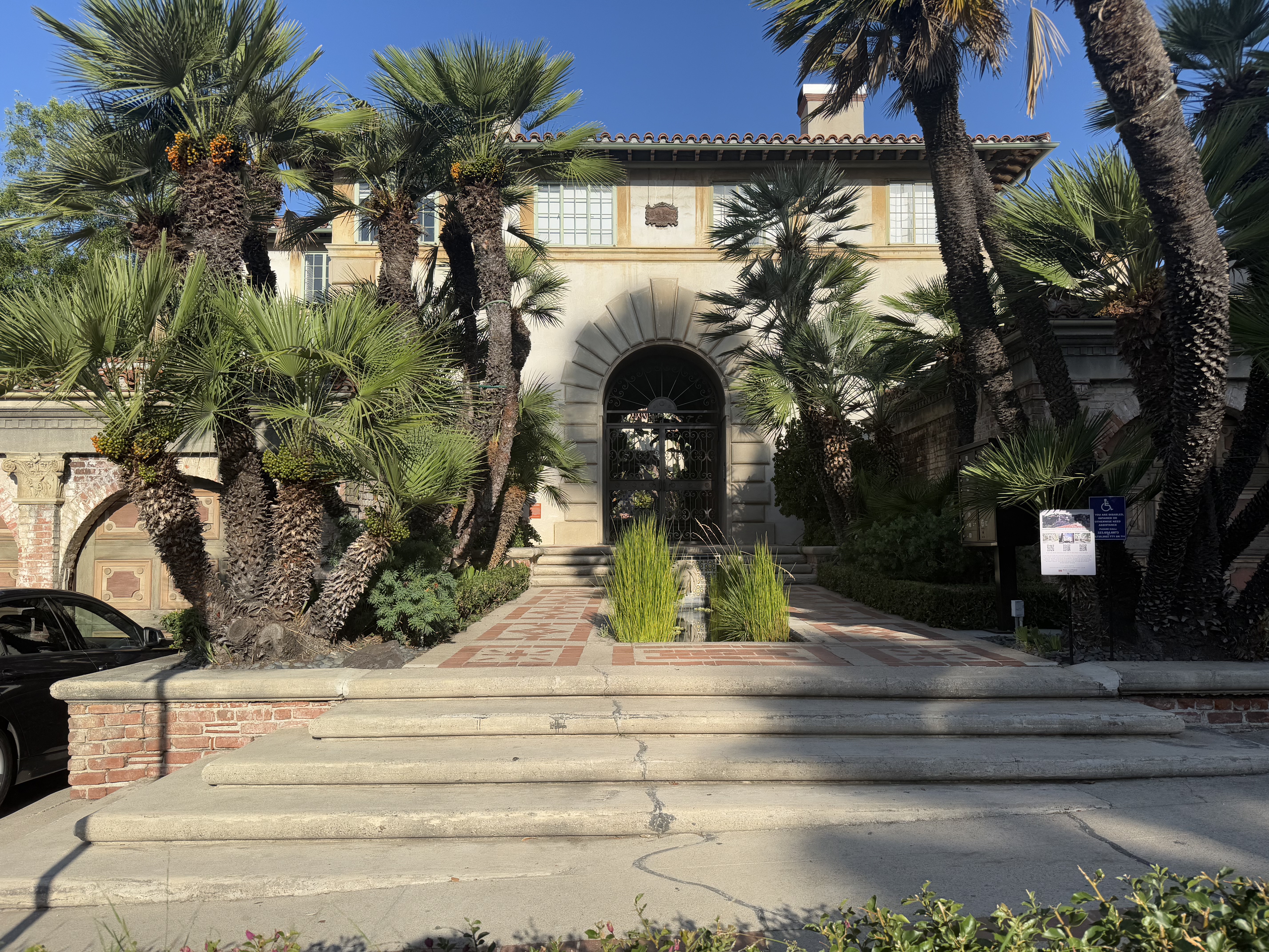 Villa D'Este, Walter & F. Pierpont Davis, 1927, West Hollywood (view 4 of 4)