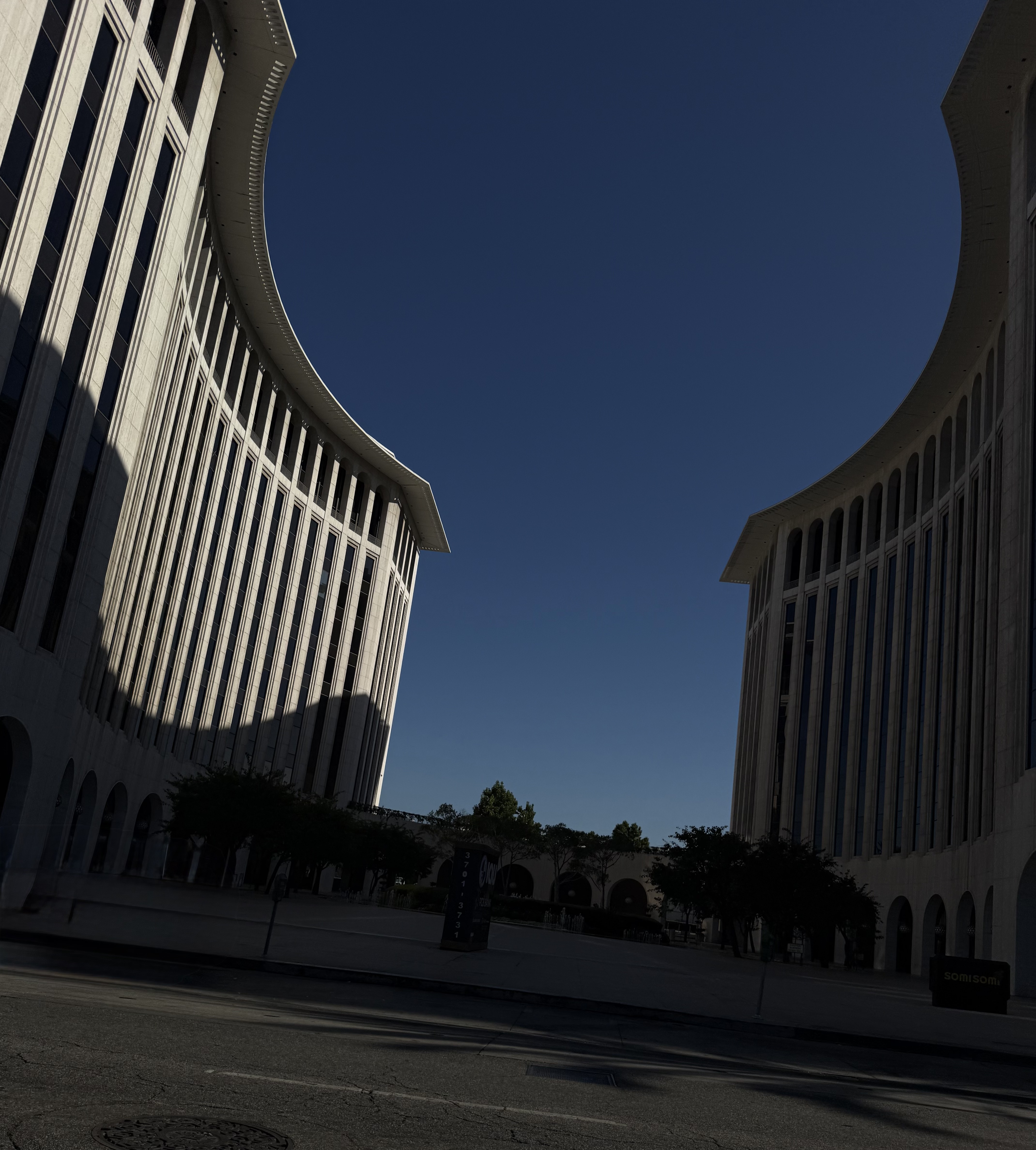 Wilshire Corridor (view 3 of 3)