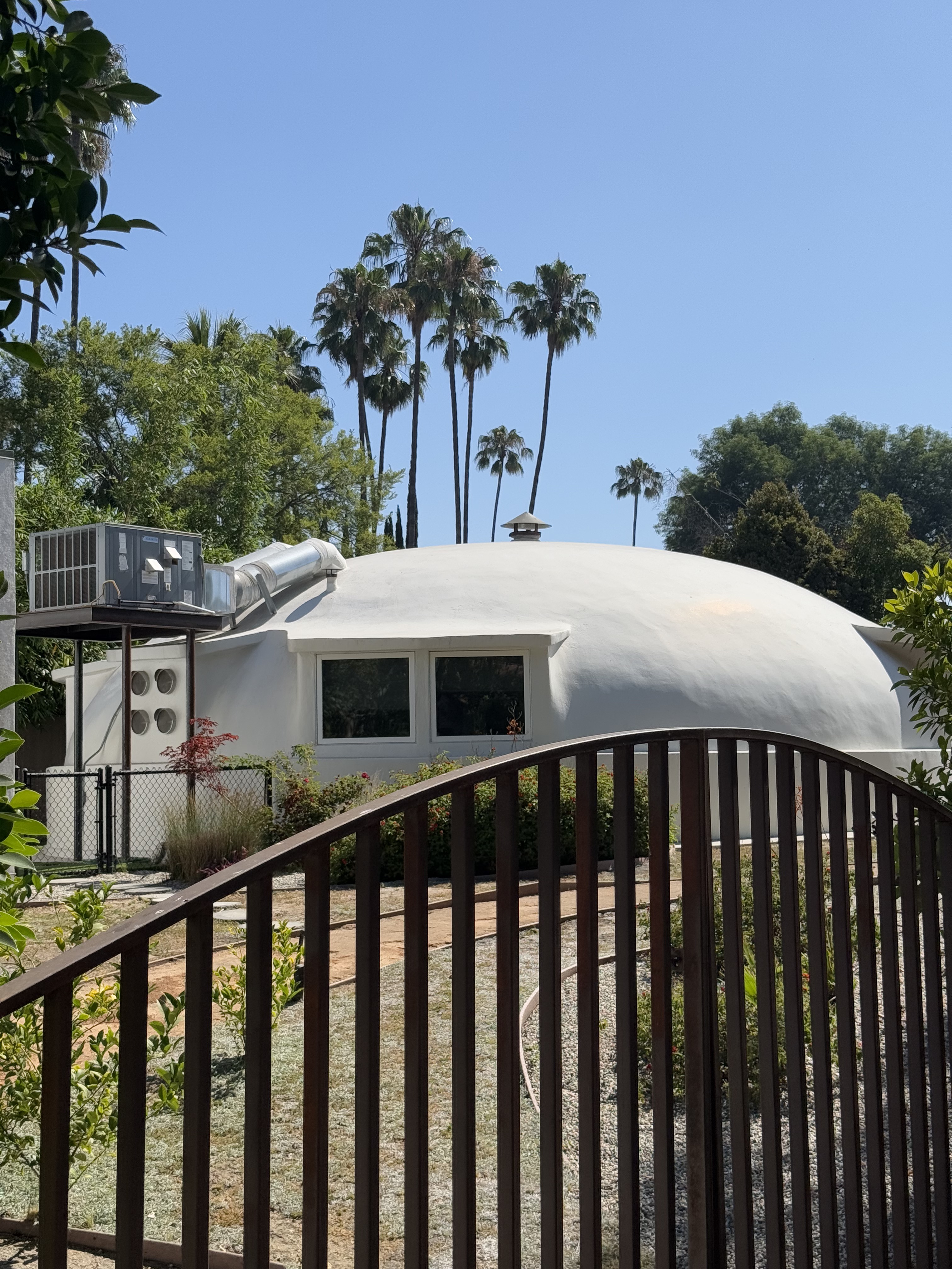 Bubble House, Wallace Neff, 1946, Pasadena