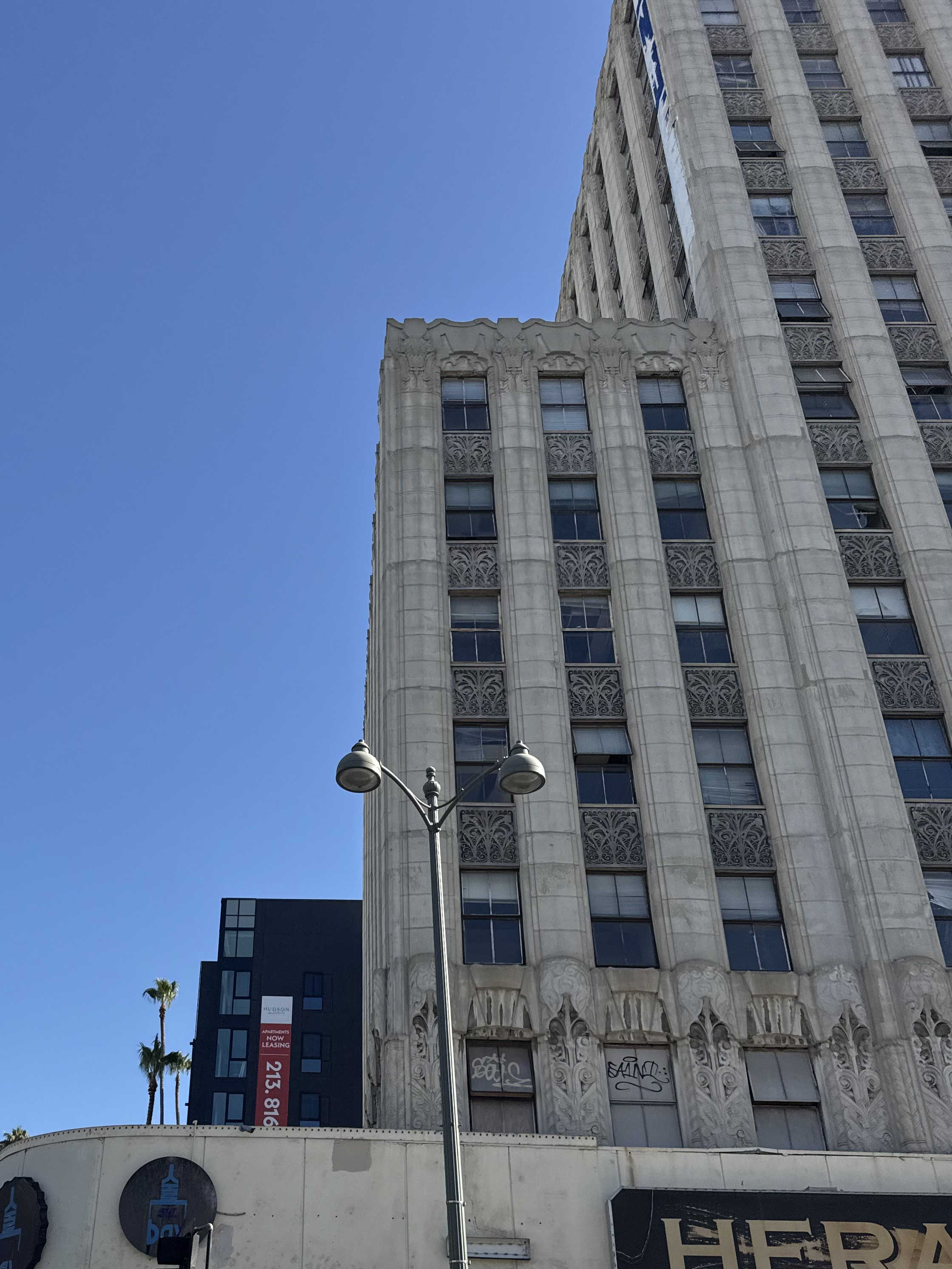 Wilshire Professional Building, Arthur E. Harvey Sr., 1928 to 1929, Mid-Wilshire